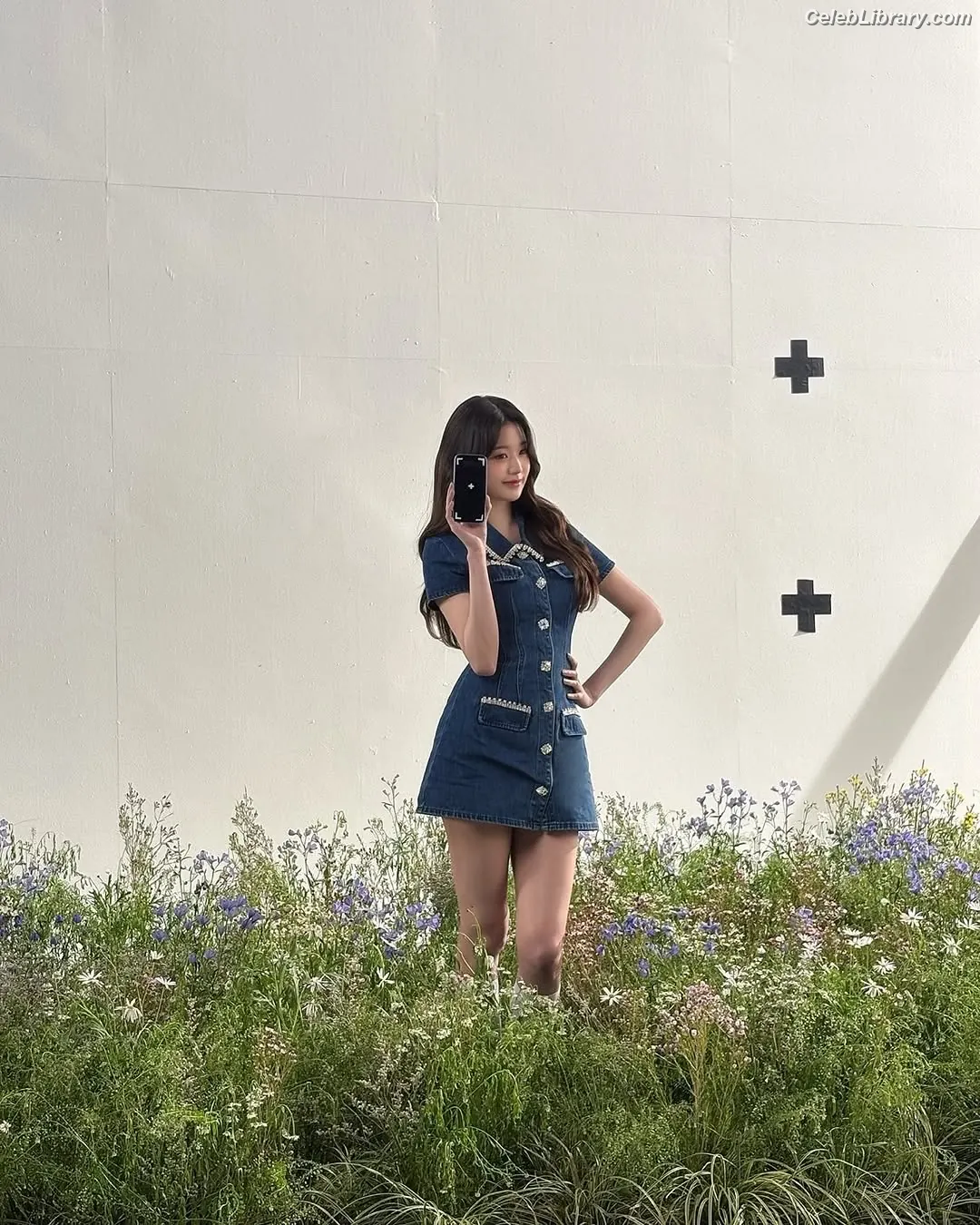 Jang Won-young  장원영 WONYOUNG photo 16 of 5845