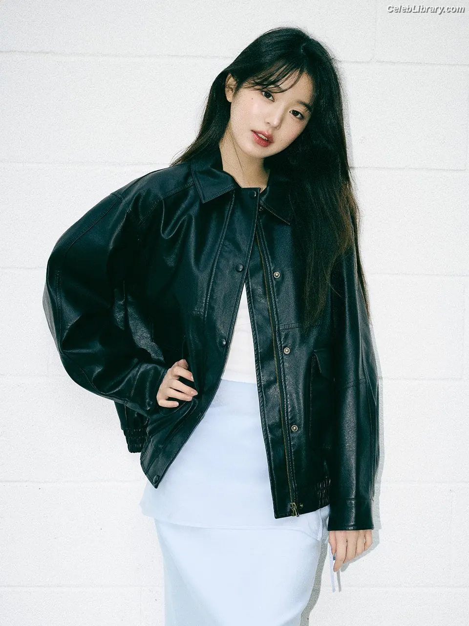 Jang Won-young  장원영 WONYOUNG photo 20 of 5845