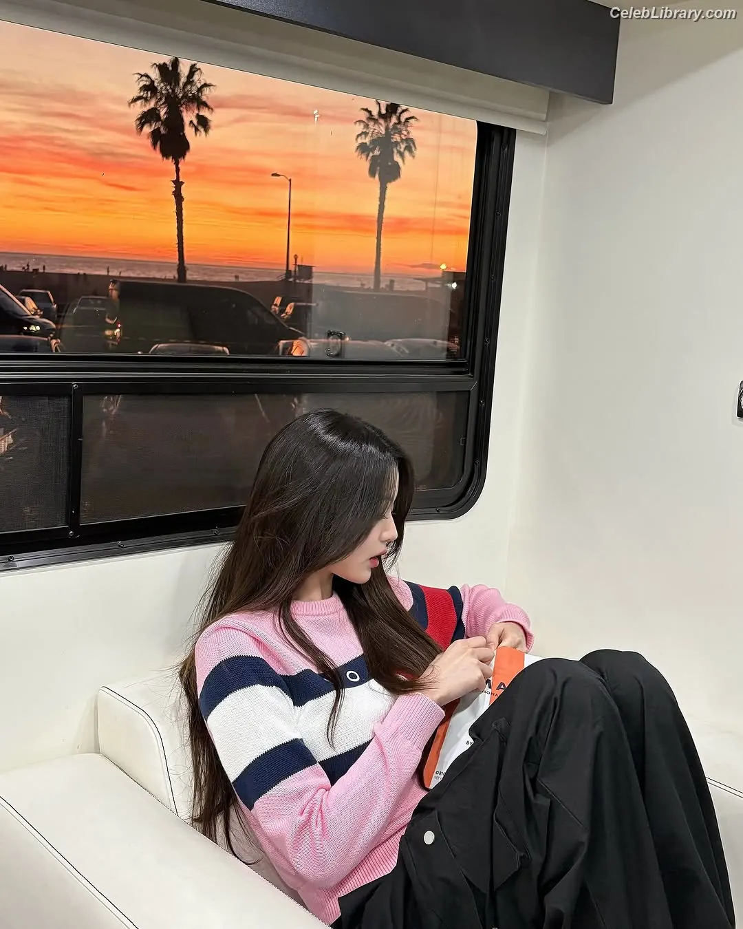 Jang Won-young  장원영 WONYOUNG photo 15 of 5845