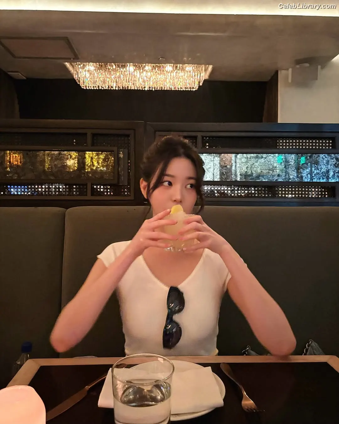 Jang Won-young  장원영 WONYOUNG photo 1 of 5845