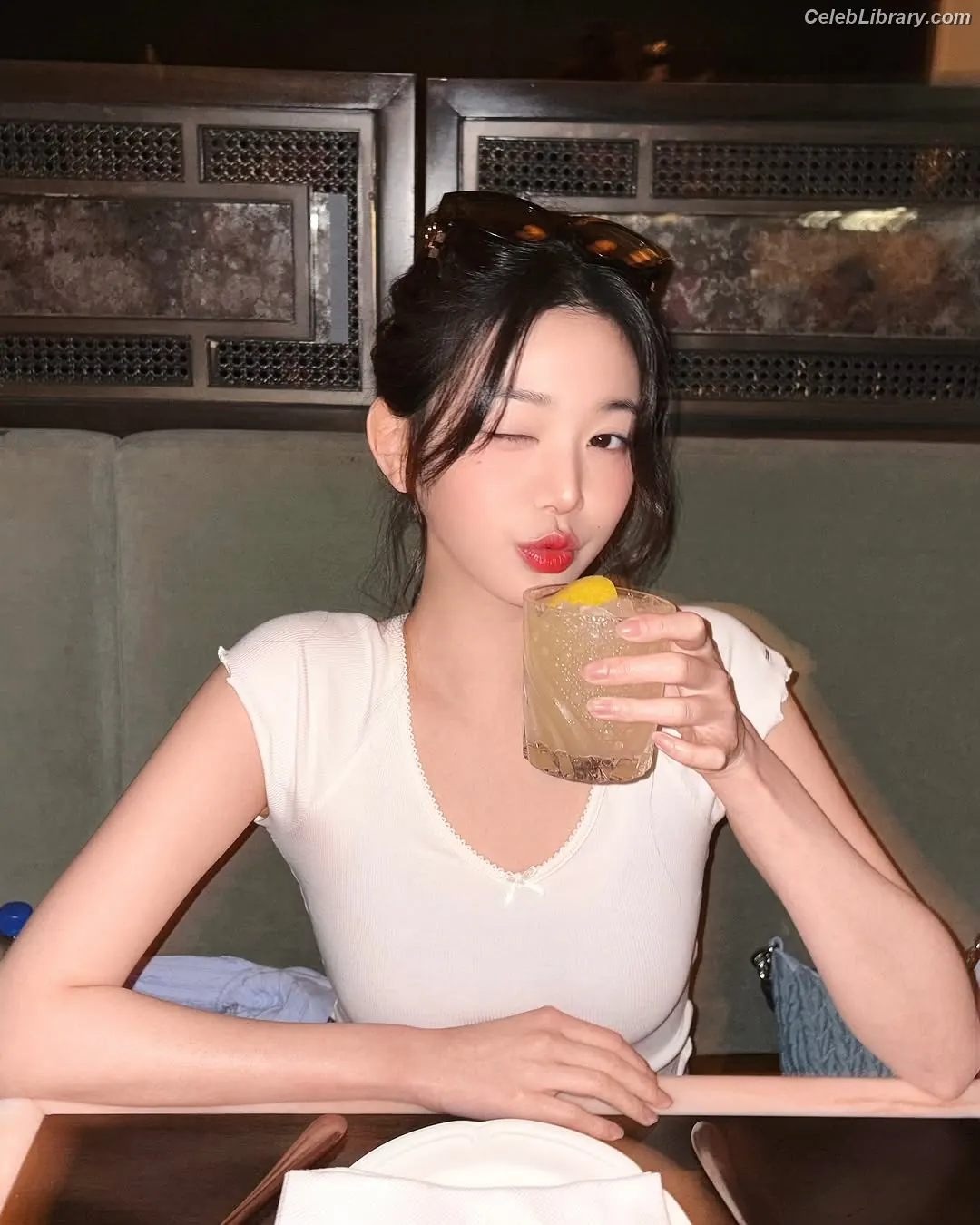 Jang Won-young  장원영 WONYOUNG photo 4 of 5845