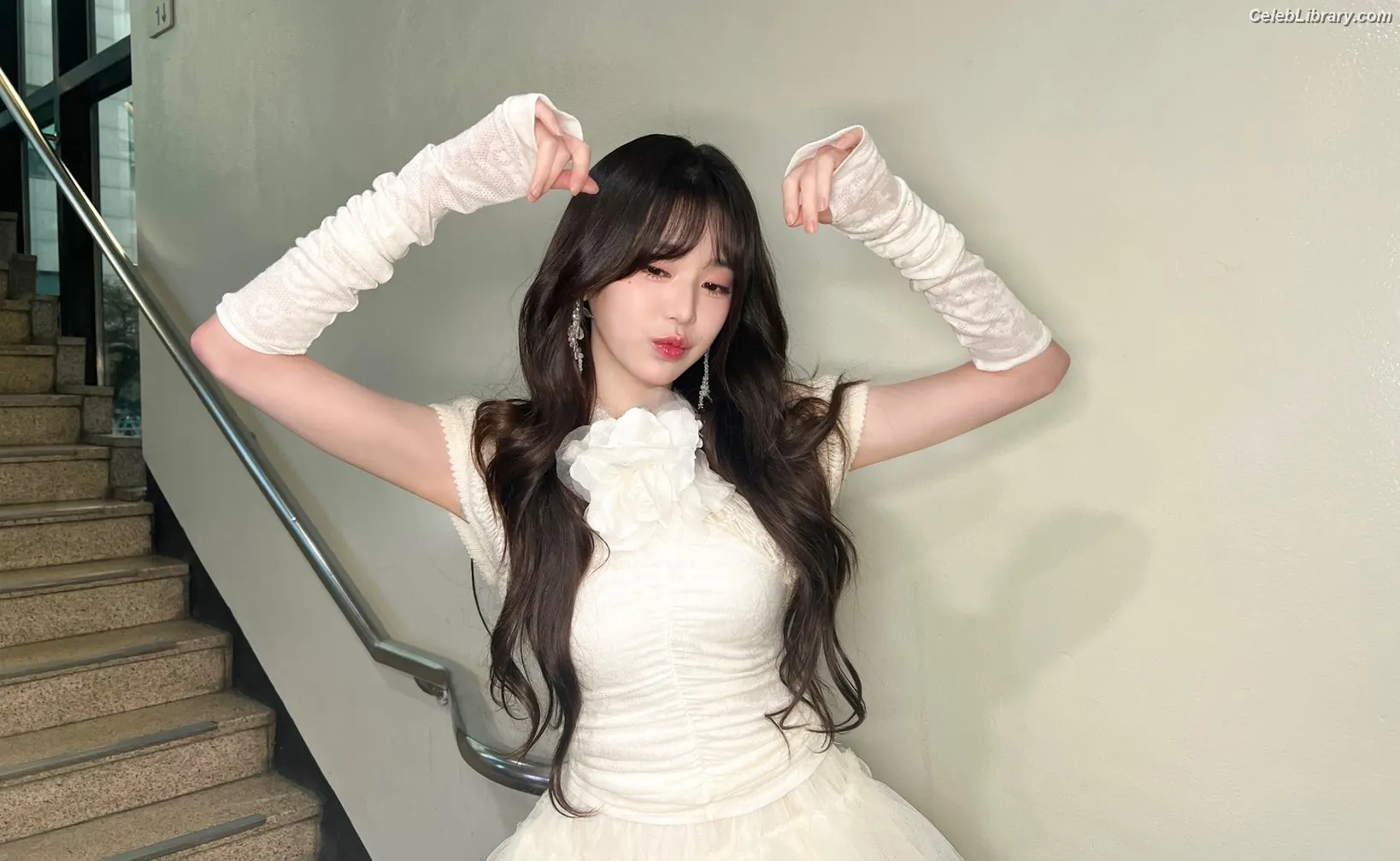 Jang Won-young  장원영 WONYOUNG photo 10 of 5845