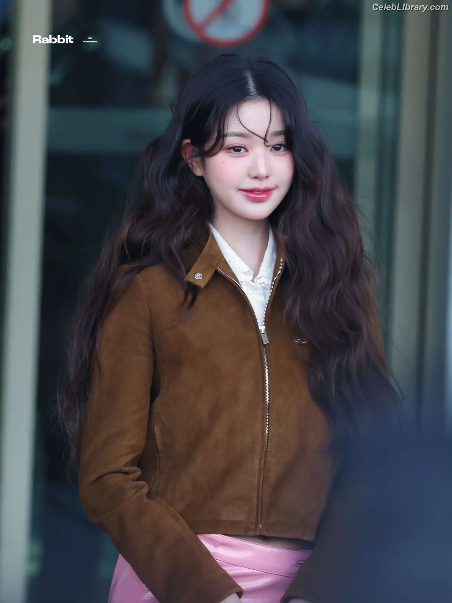 Jang Won-young  장원영 WONYOUNG photo 10 of 5845
