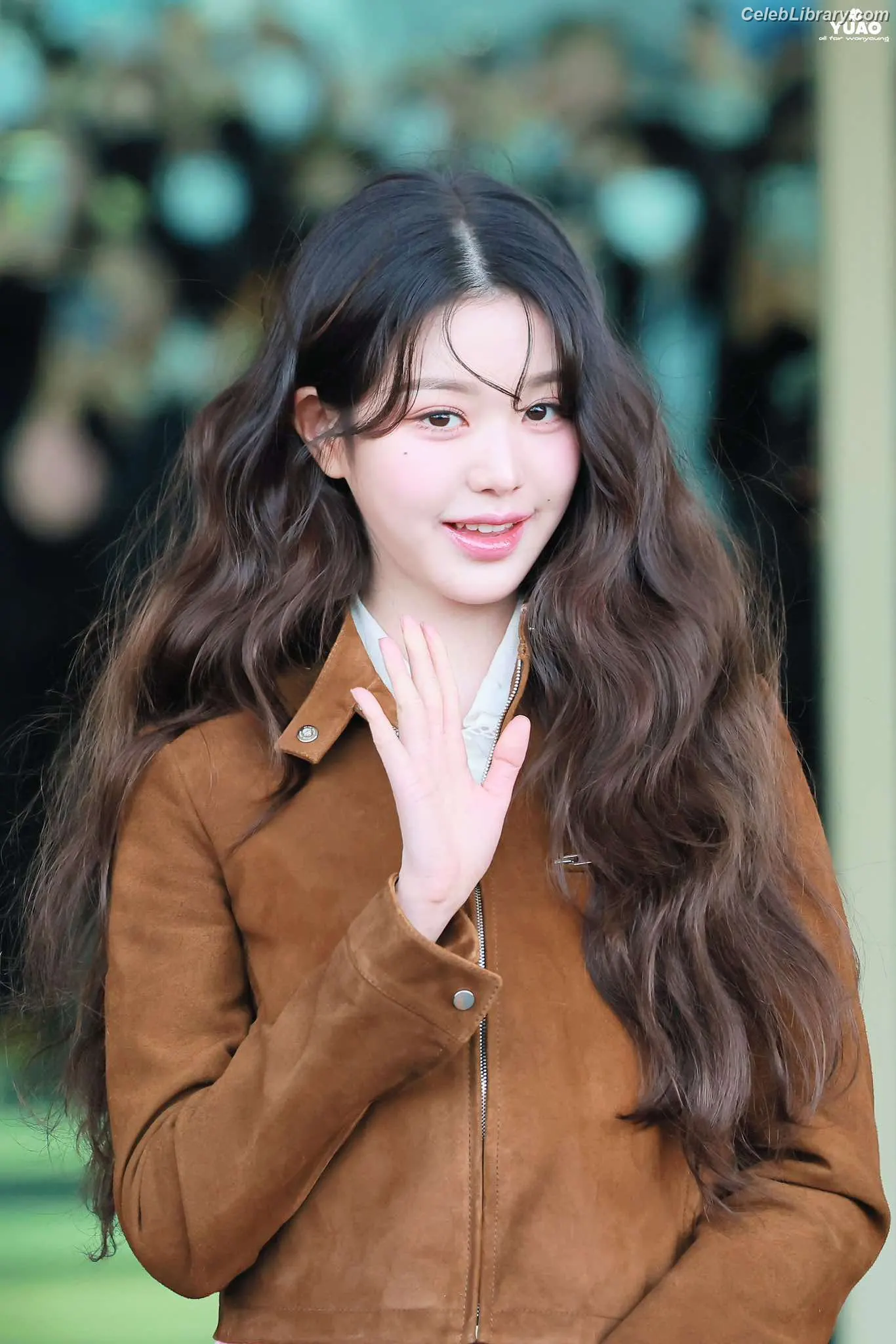 Jang Won-young  장원영 WONYOUNG photo 2 of 5845