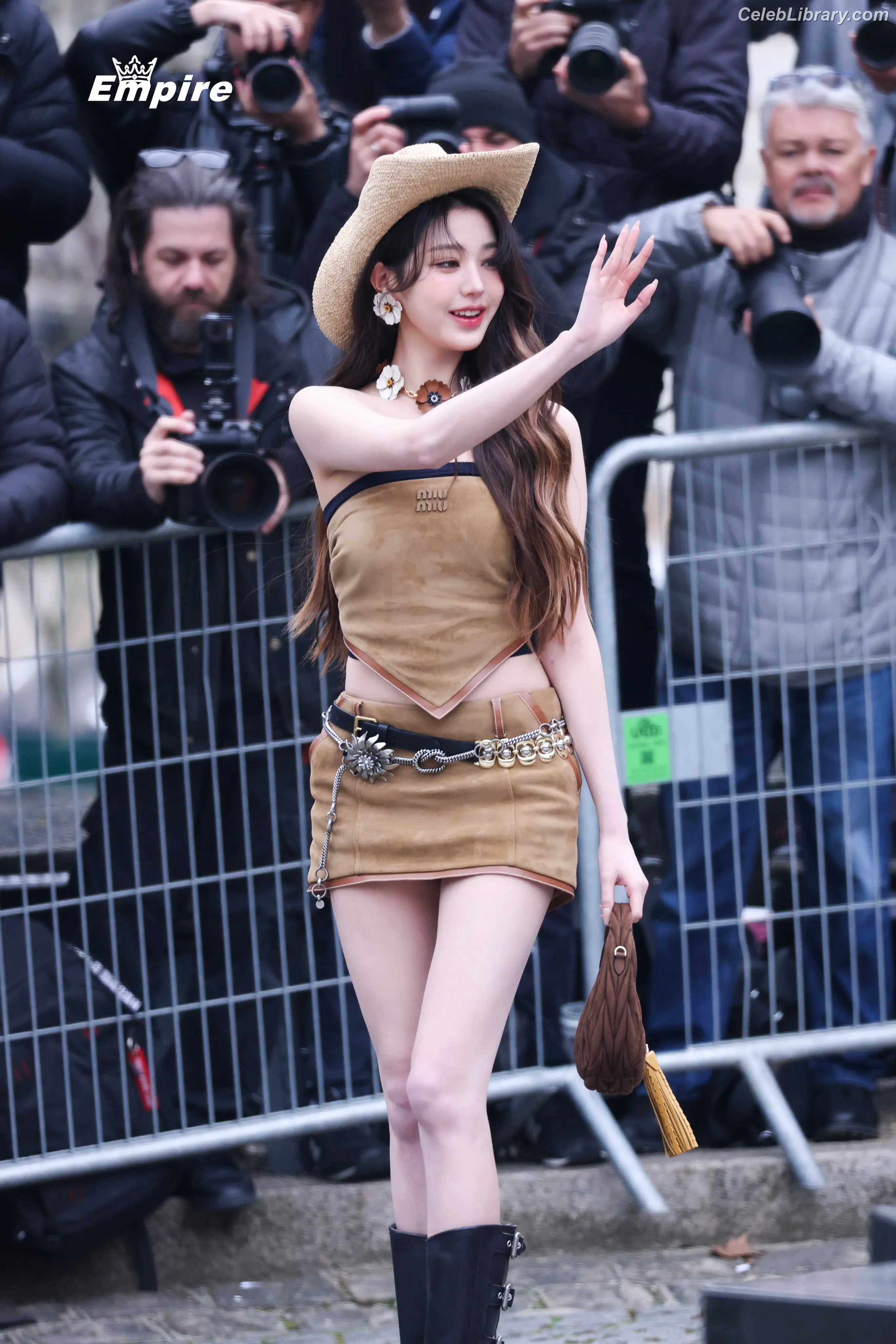 Jang Won-young 장원영 WONYOUNG photo 19 of 5845