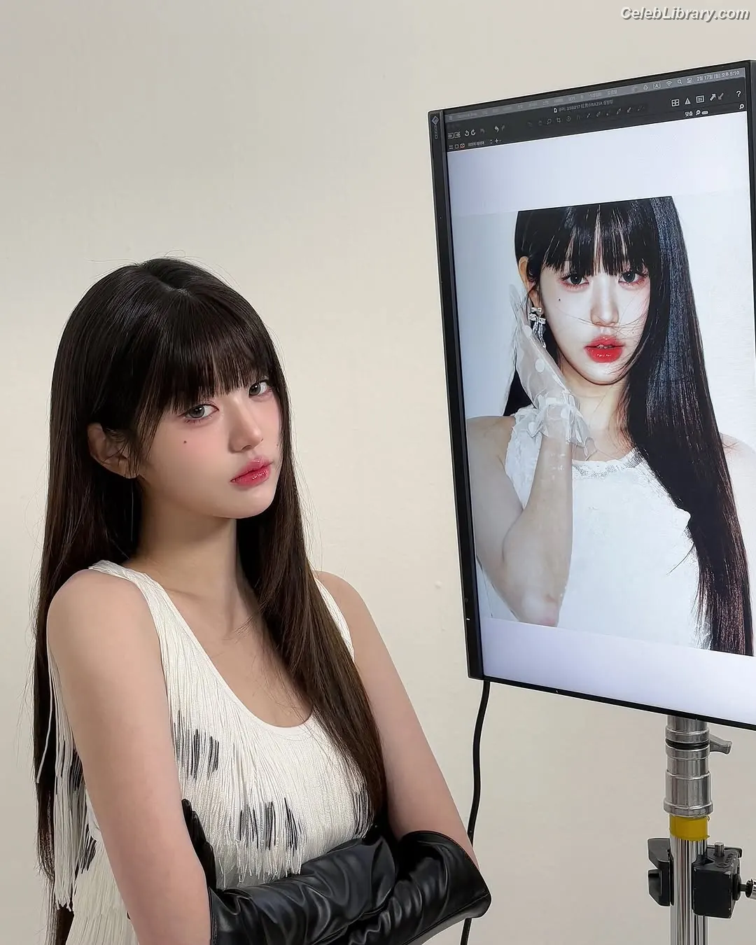 Jang Won-young  장원영 WONYOUNG photo 14 of 5845