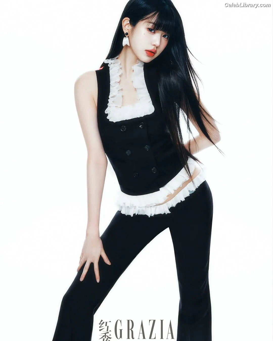 Jang Won-young  장원영 WONYOUNG photo 12 of 5845