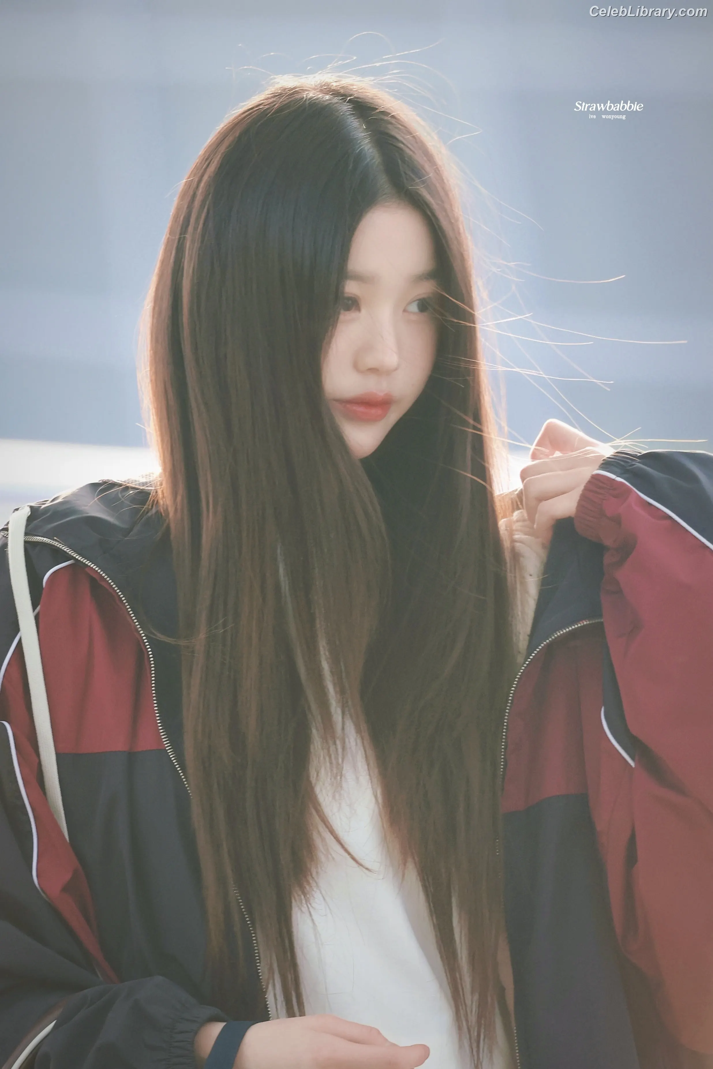 Jang Won-young  장원영 WONYOUNG photo 24 of 5845