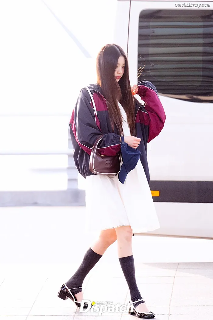 Jang Won-young  장원영 WONYOUNG photo 2 of 5845