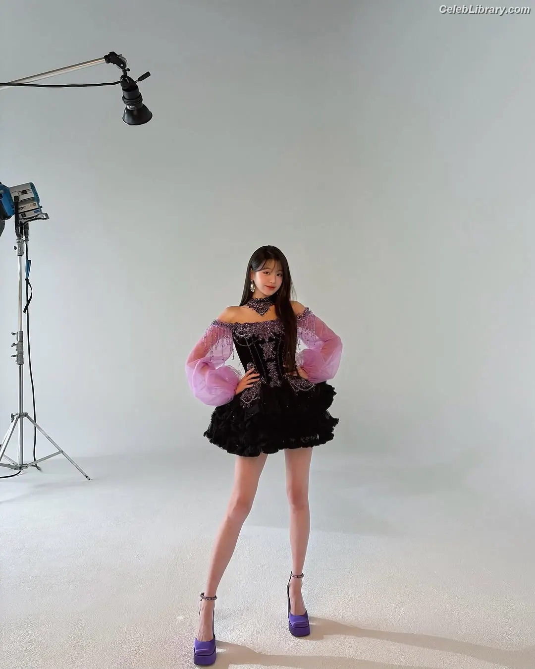 Jang Won-young  장원영 WONYOUNG photo 4 of 5845