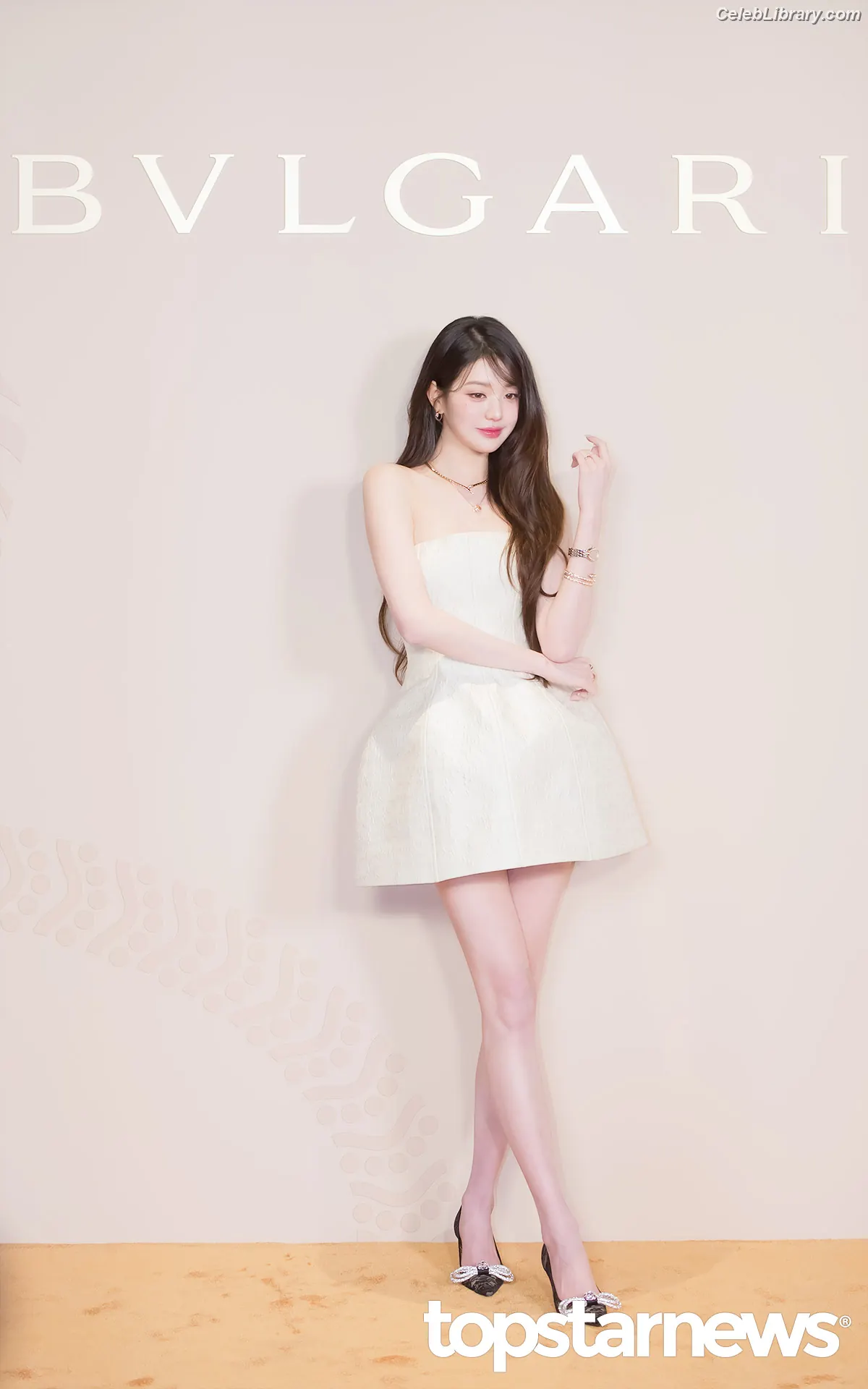 Jang Won-young  장원영 WONYOUNG photo 13 of 5845