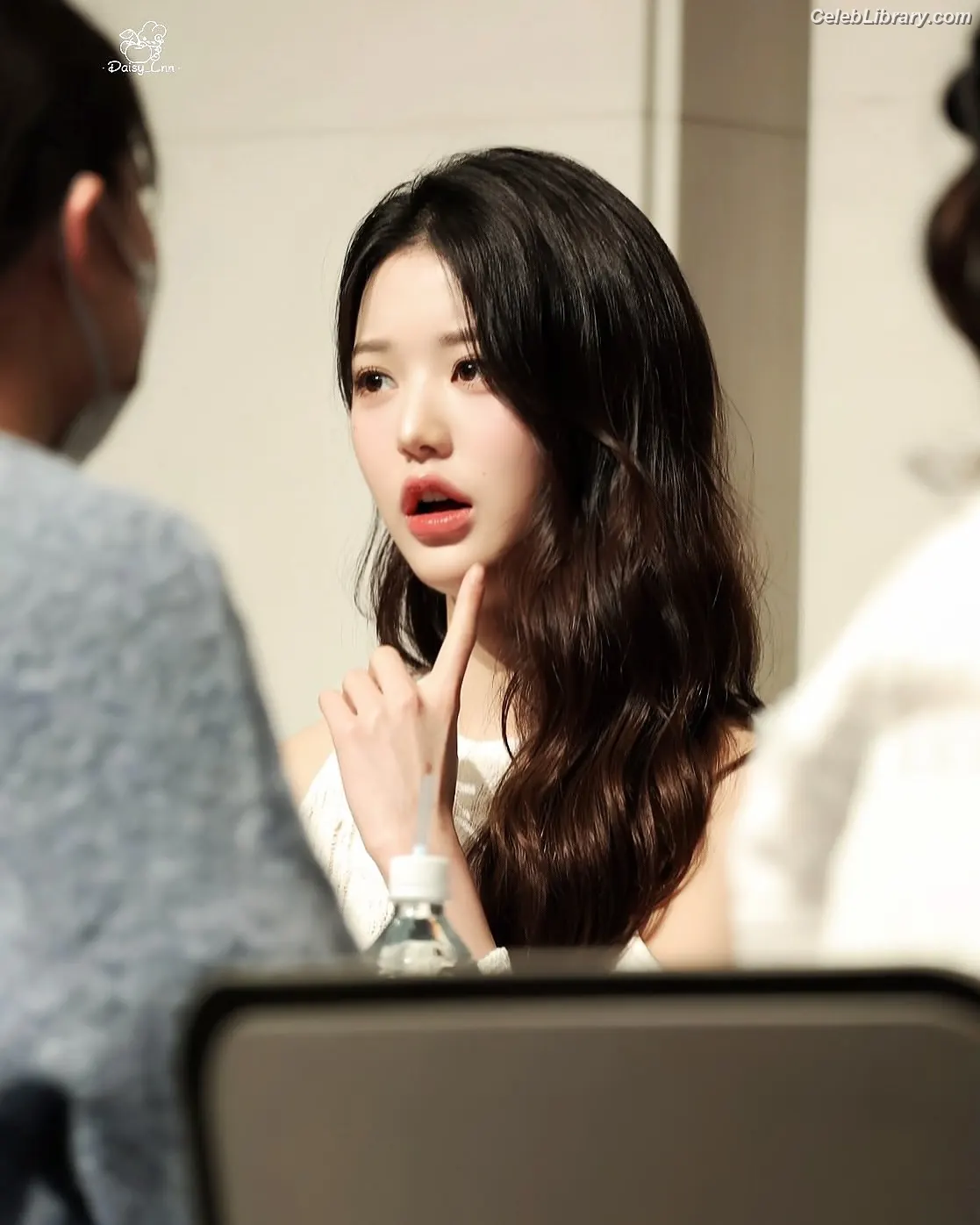 Jang Won-young 장원영 WONYOUNG photo 12 of 5845
