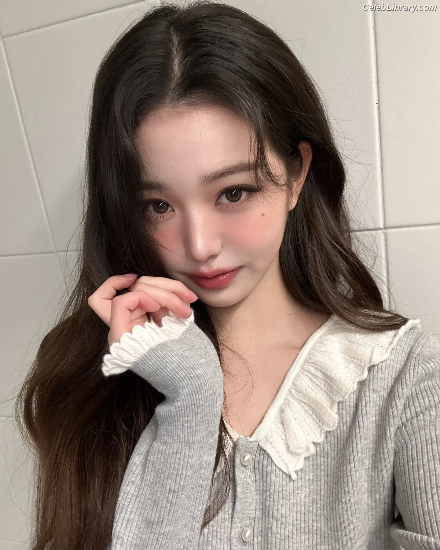 Jang Won-young  장원영 WONYOUNG photo 23 of 5845
