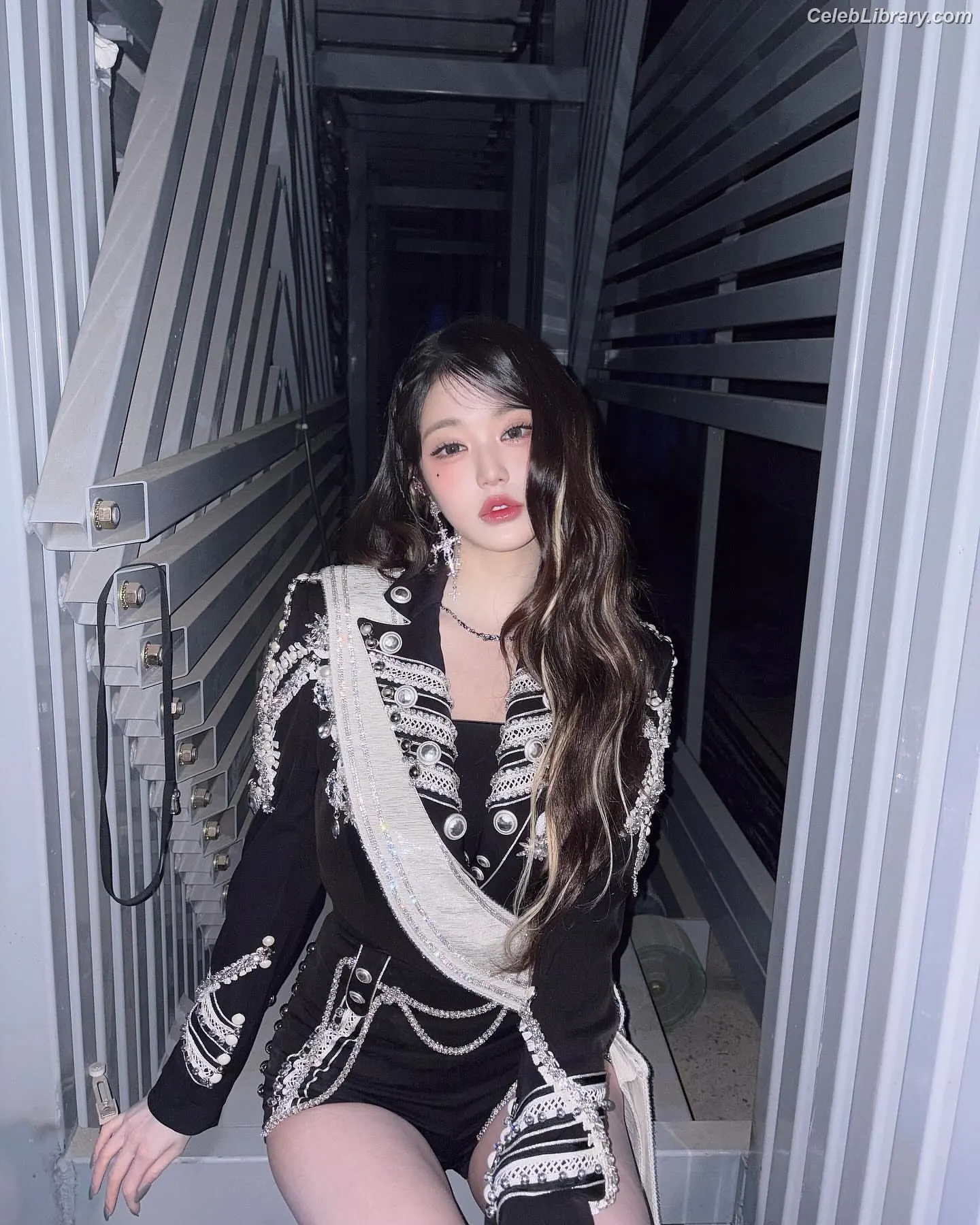 Jang Won-young  장원영 WONYOUNG photo 15 of 5845