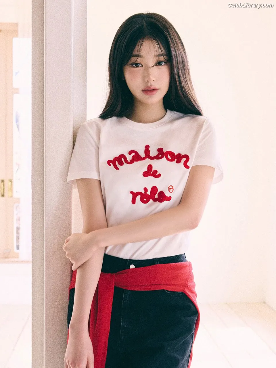 Jang Won-young 장원영 WONYOUNG photo 5 of 5845