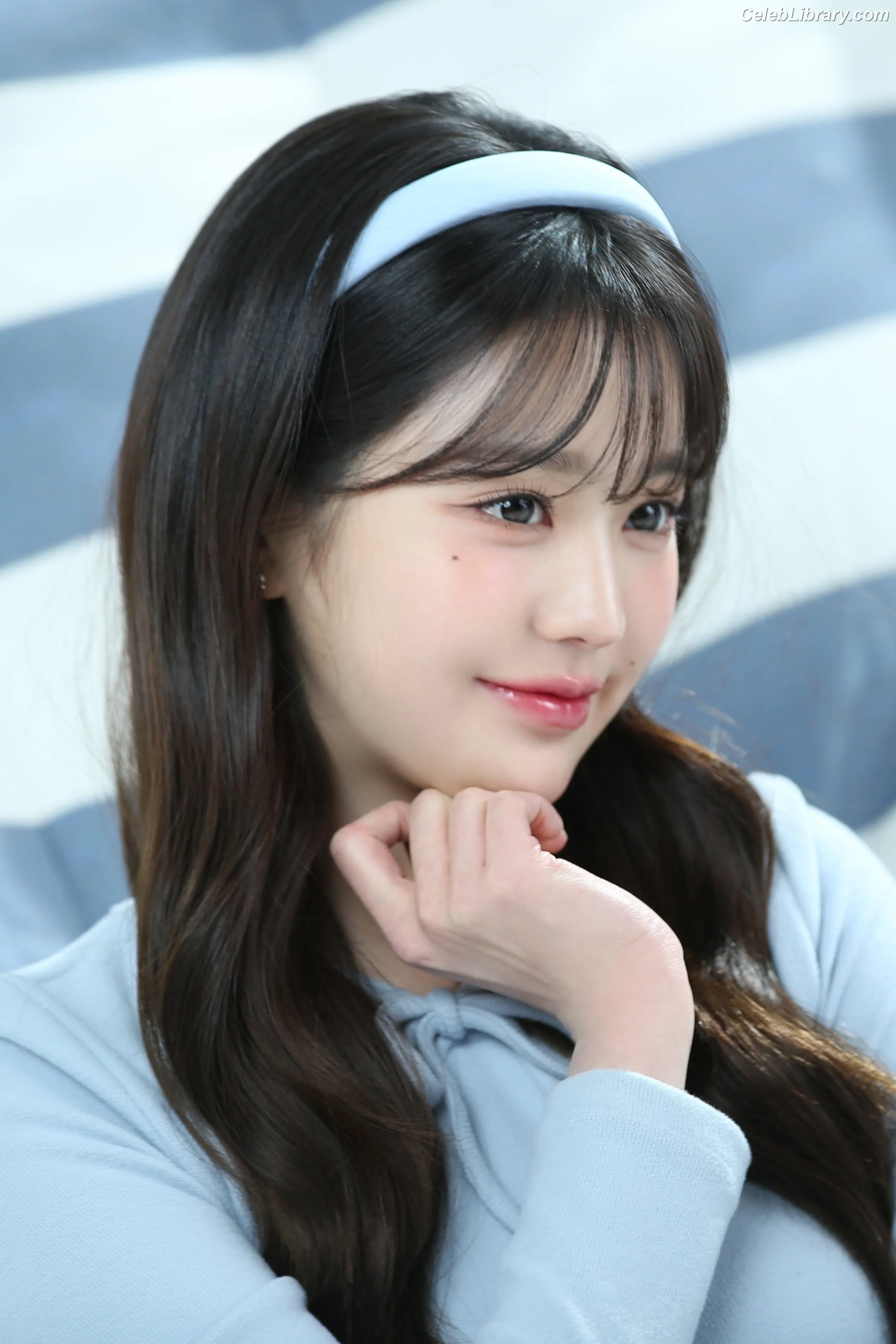 Jang Won-young  장원영 WONYOUNG photo 7 of 5845