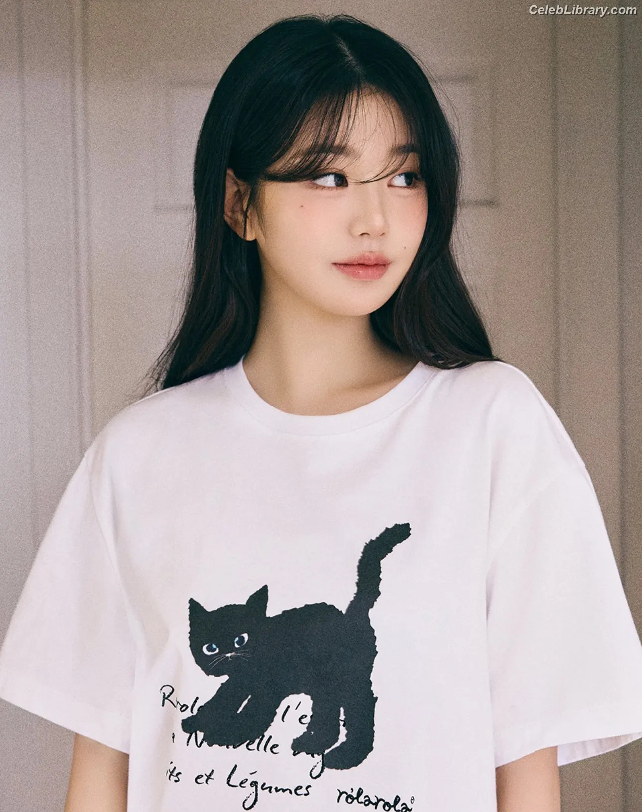Jang Won-young  장원영 WONYOUNG photo 21 of 5845