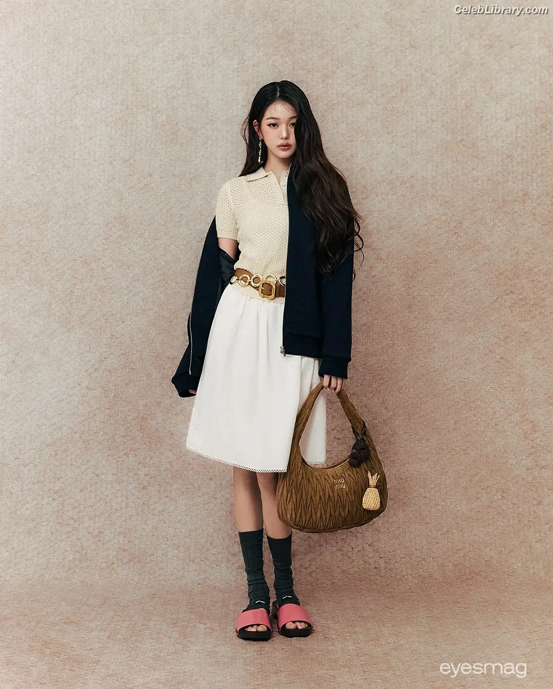 Jang Won-young  장원영 WONYOUNG photo 4 of 5845