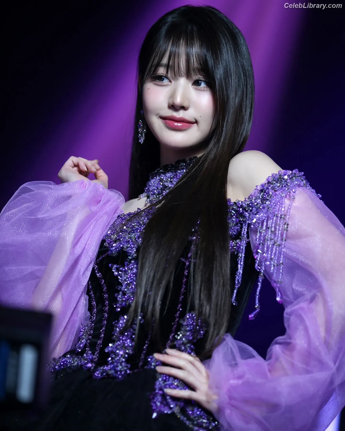 Jang Won-young  장원영 WONYOUNG photo 13 of 5845