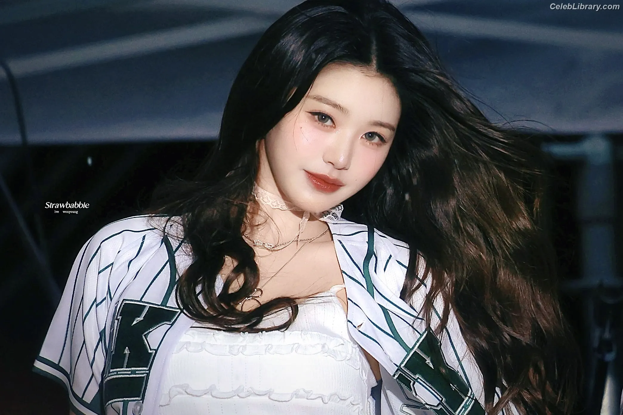 Jang Won-young  장원영 WONYOUNG photo 19 of 5845