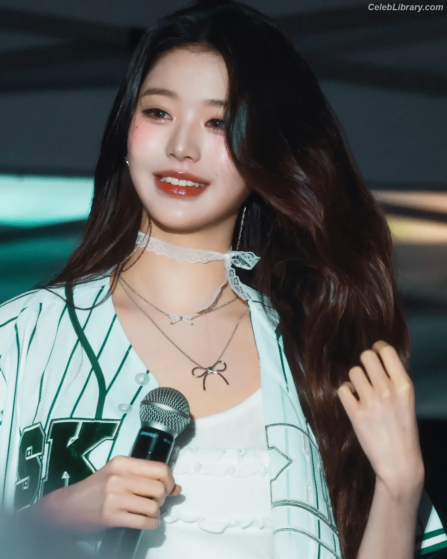 Jang Won-young  장원영 WONYOUNG photo 24 of 5845