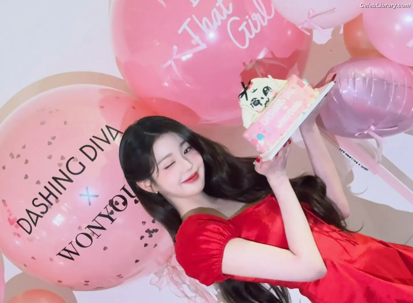 Jang Won-young 장원영 WONYOUNG photo 12 of 5845