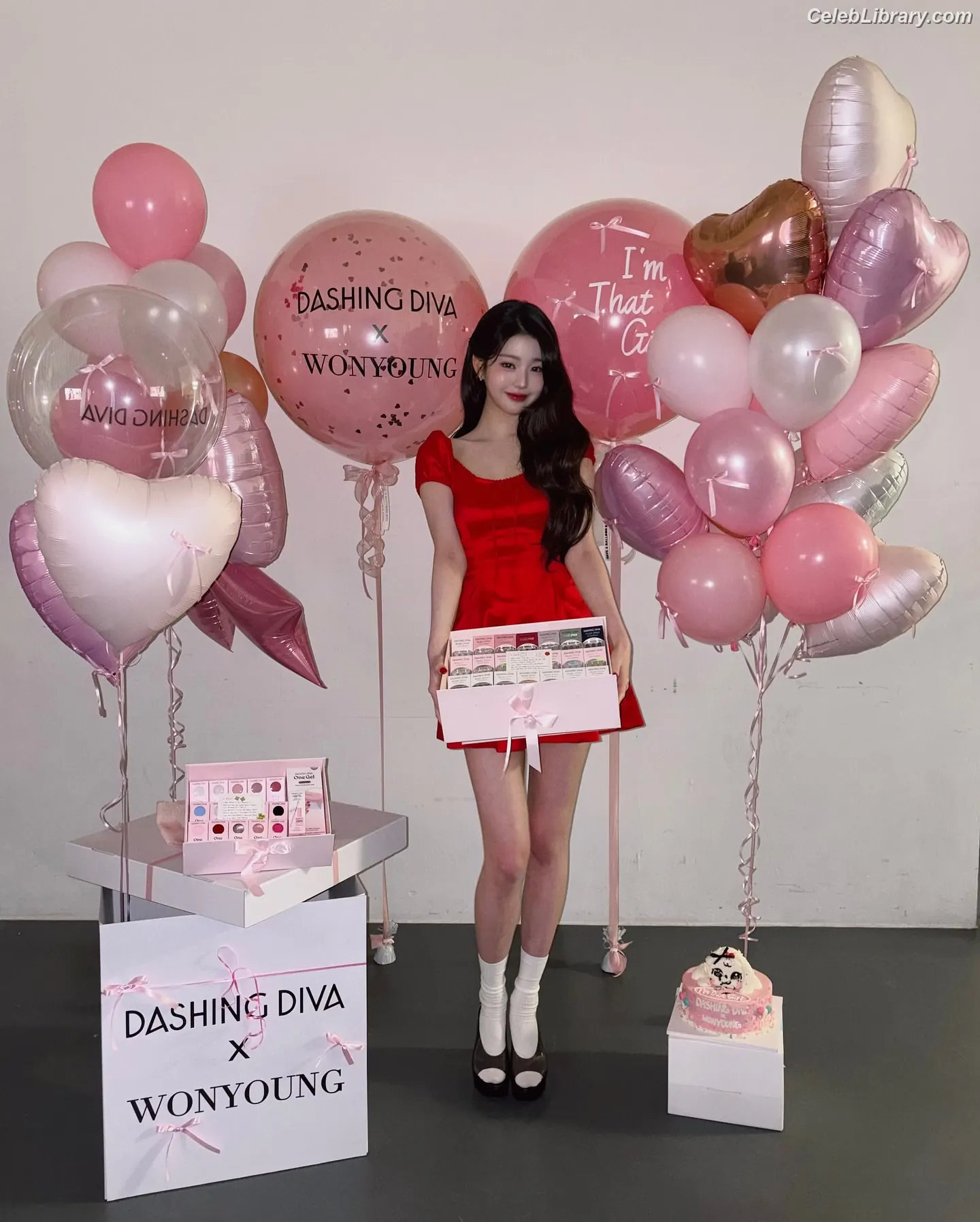 Jang Won-young 장원영 WONYOUNG photo 17 of 5845