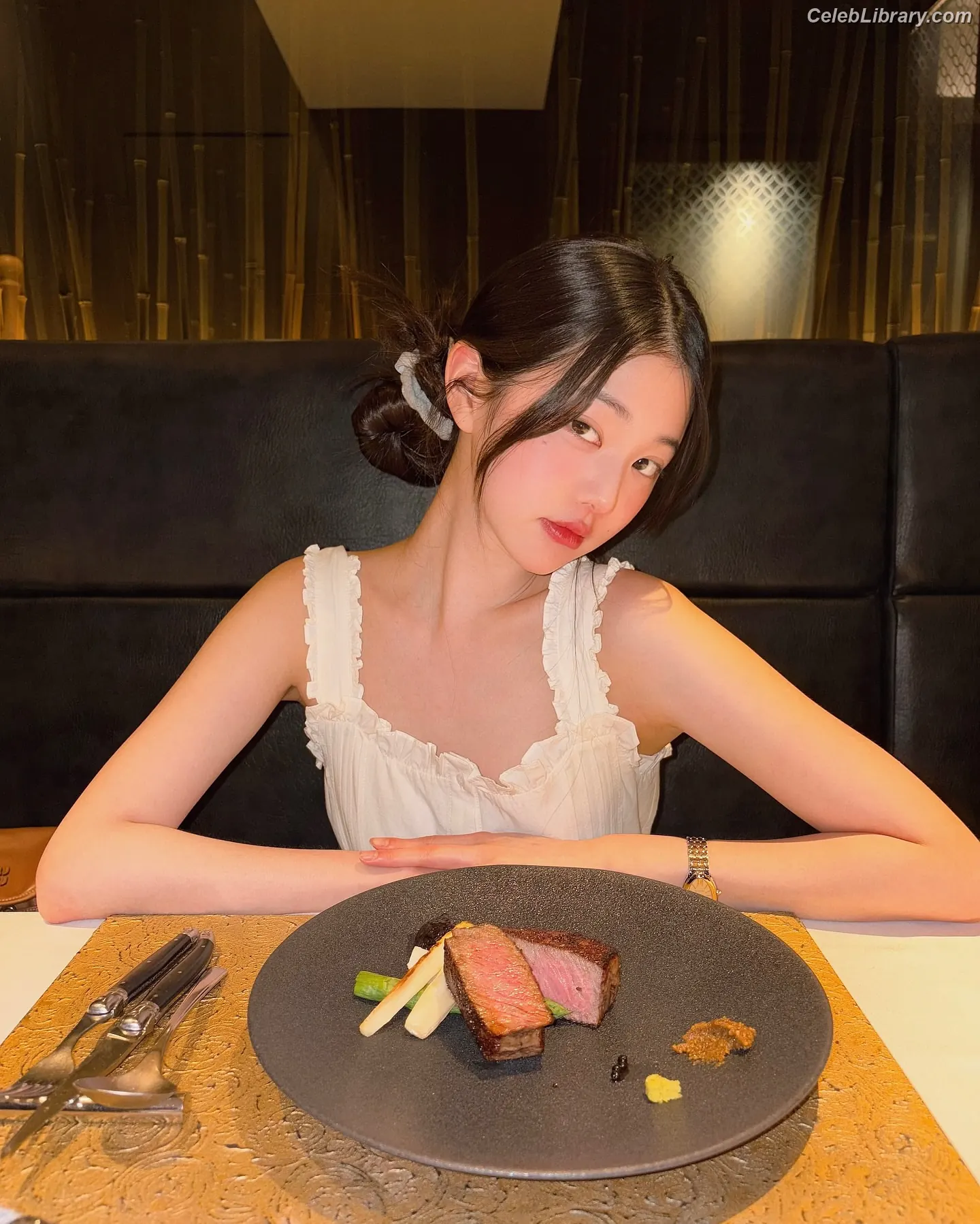Jang Won-young  장원영 WONYOUNG photo 24 of 5845