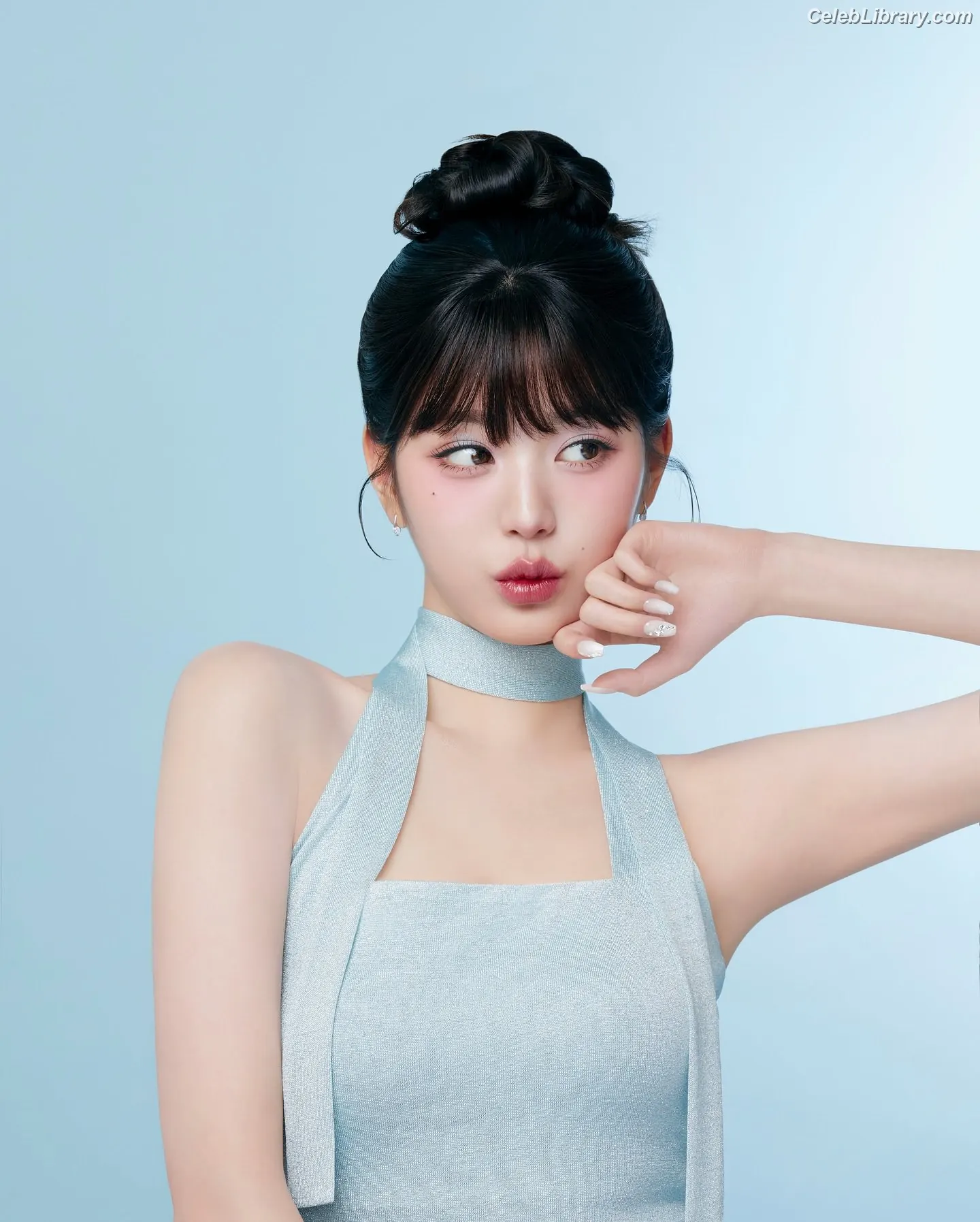 Jang Won-young  장원영 WONYOUNG photo 8 of 5845