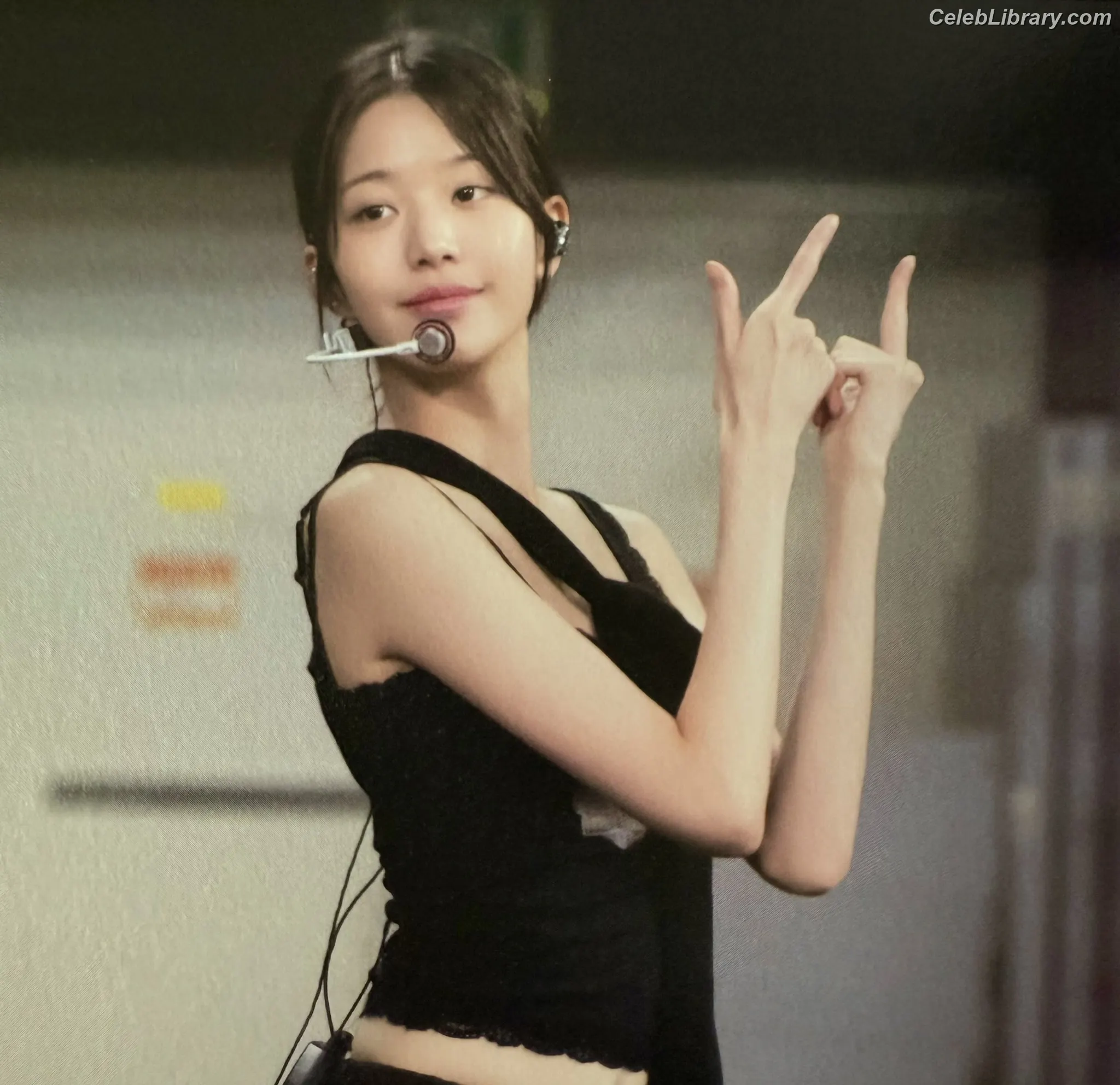 Jang Won-young  장원영 WONYOUNG photo 21 of 5845