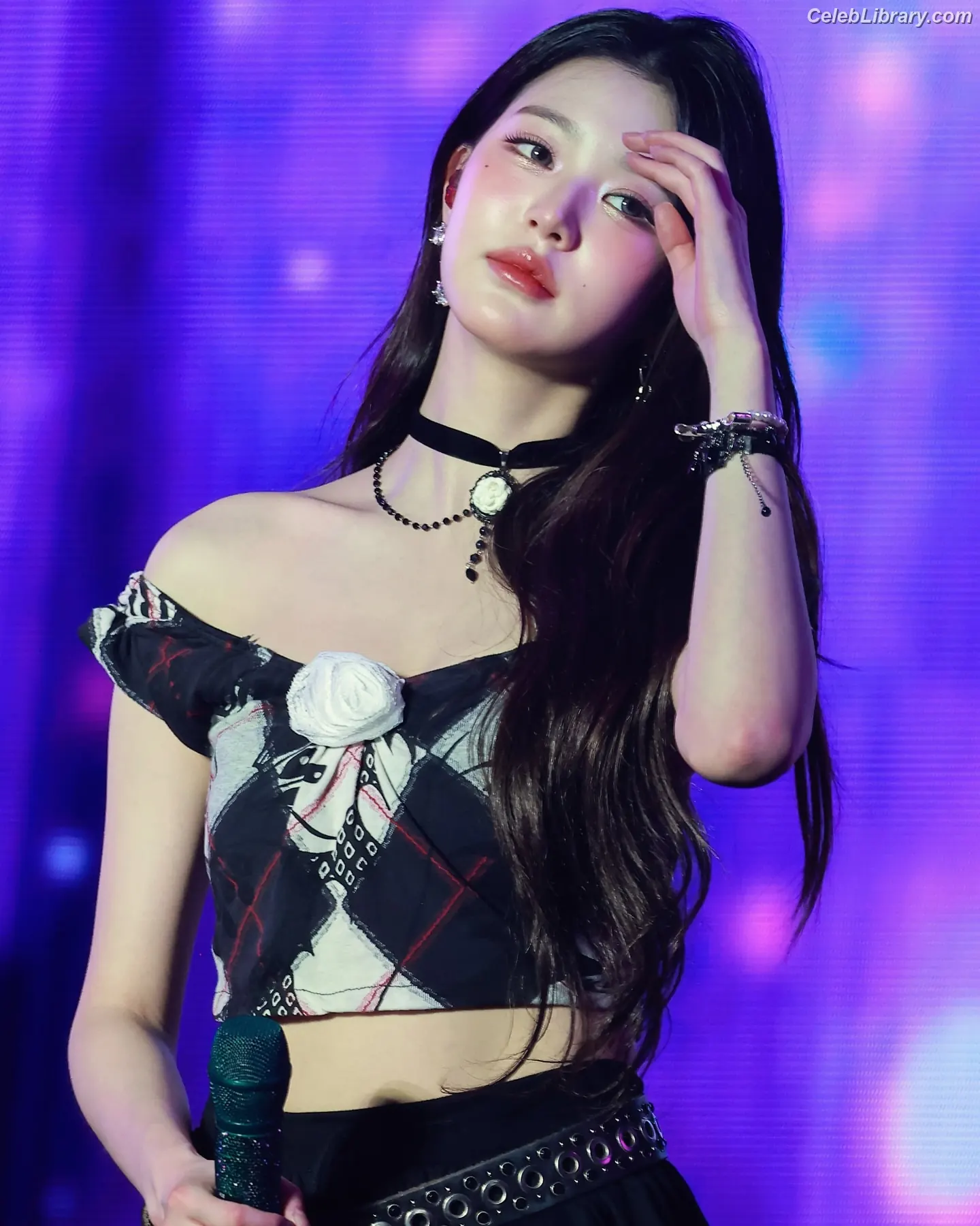 Jang Won-young  장원영 WONYOUNG photo 21 of 5845