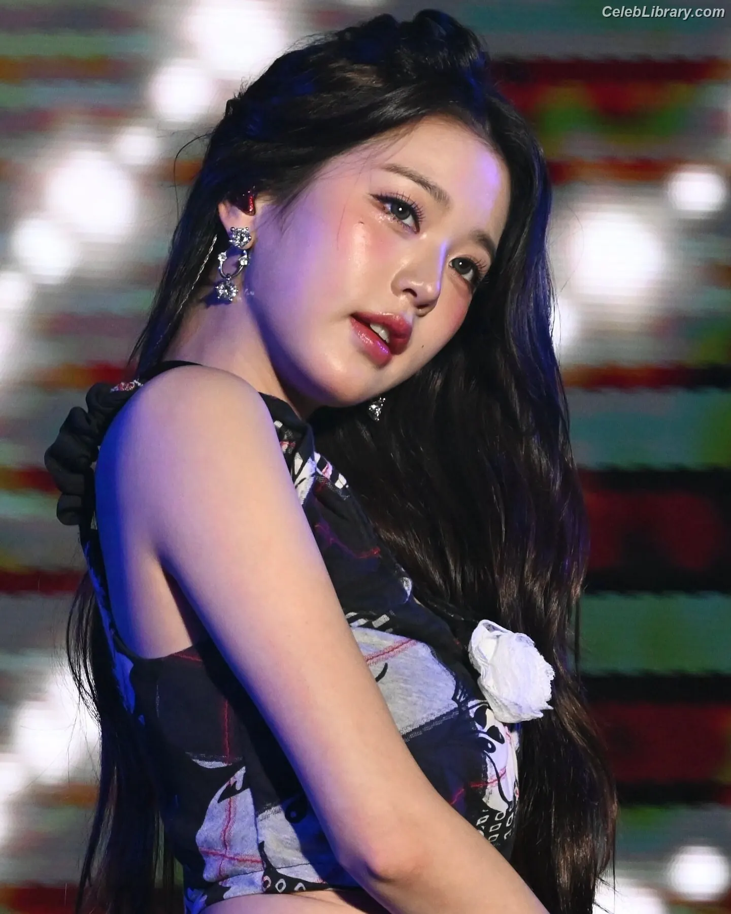 Jang Won-young  장원영 WONYOUNG photo 10 of 5845