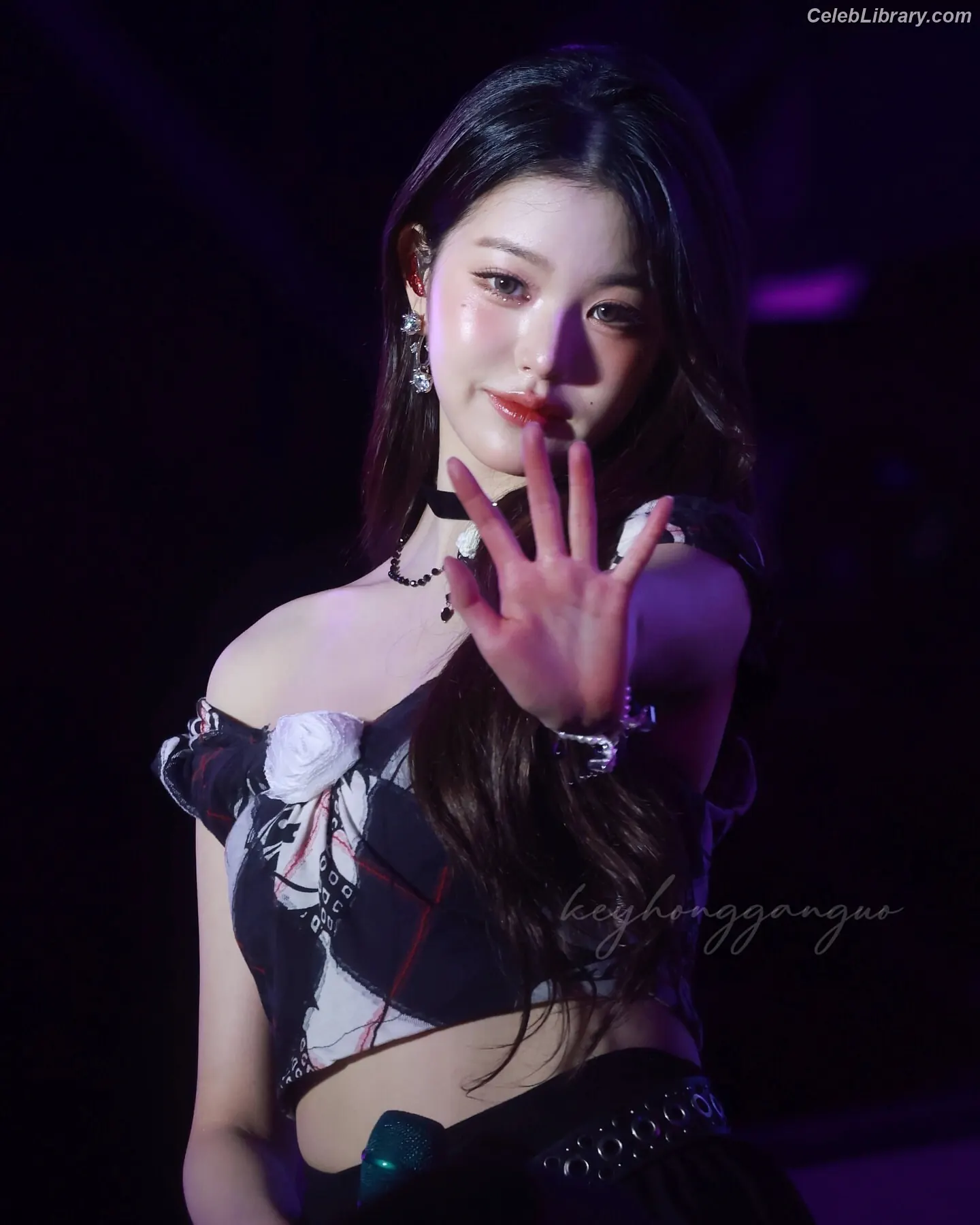 Jang Won-young  장원영 WONYOUNG photo 16 of 5845