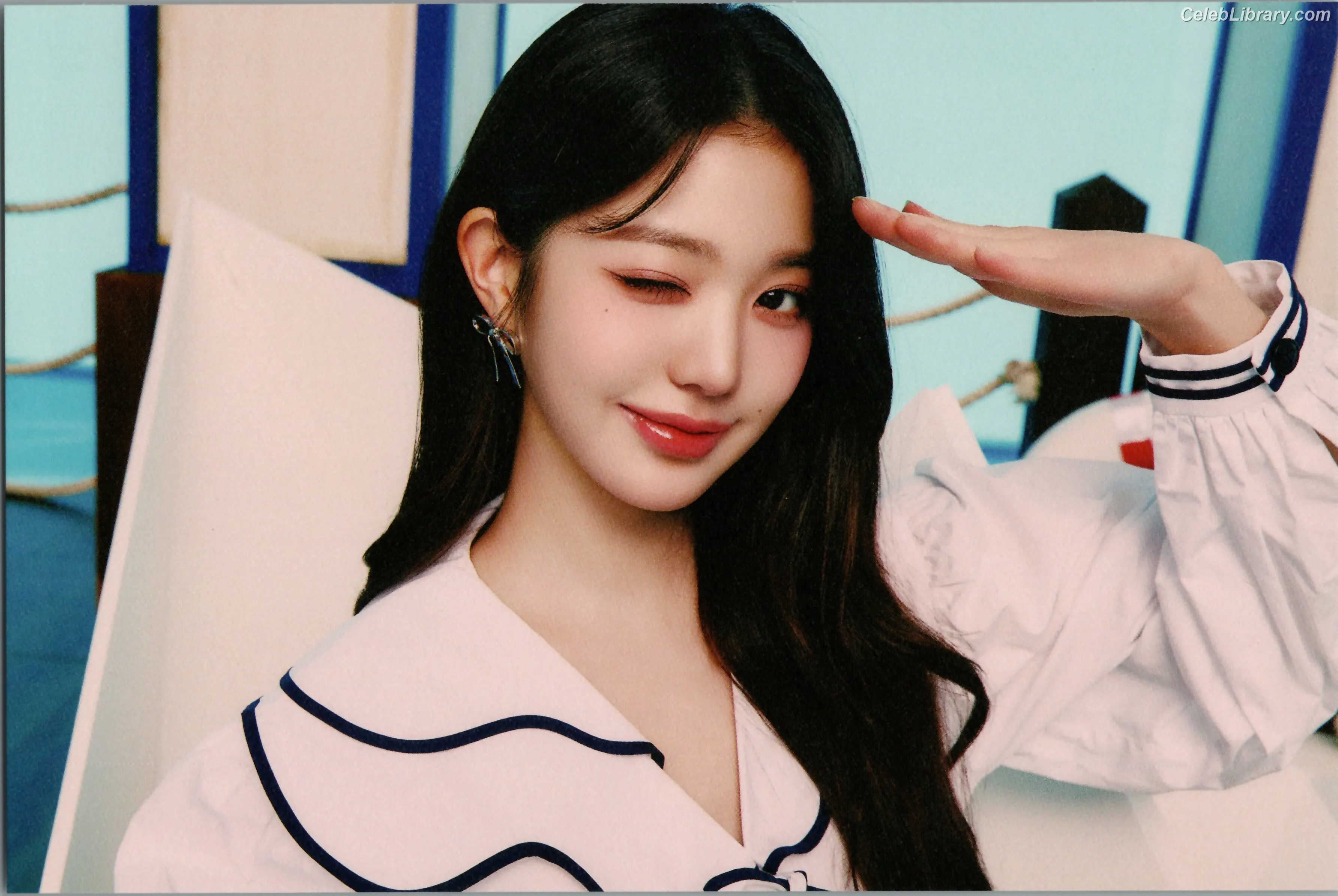 Jang Won-young 장원영 WONYOUNG photo 14 of 5845