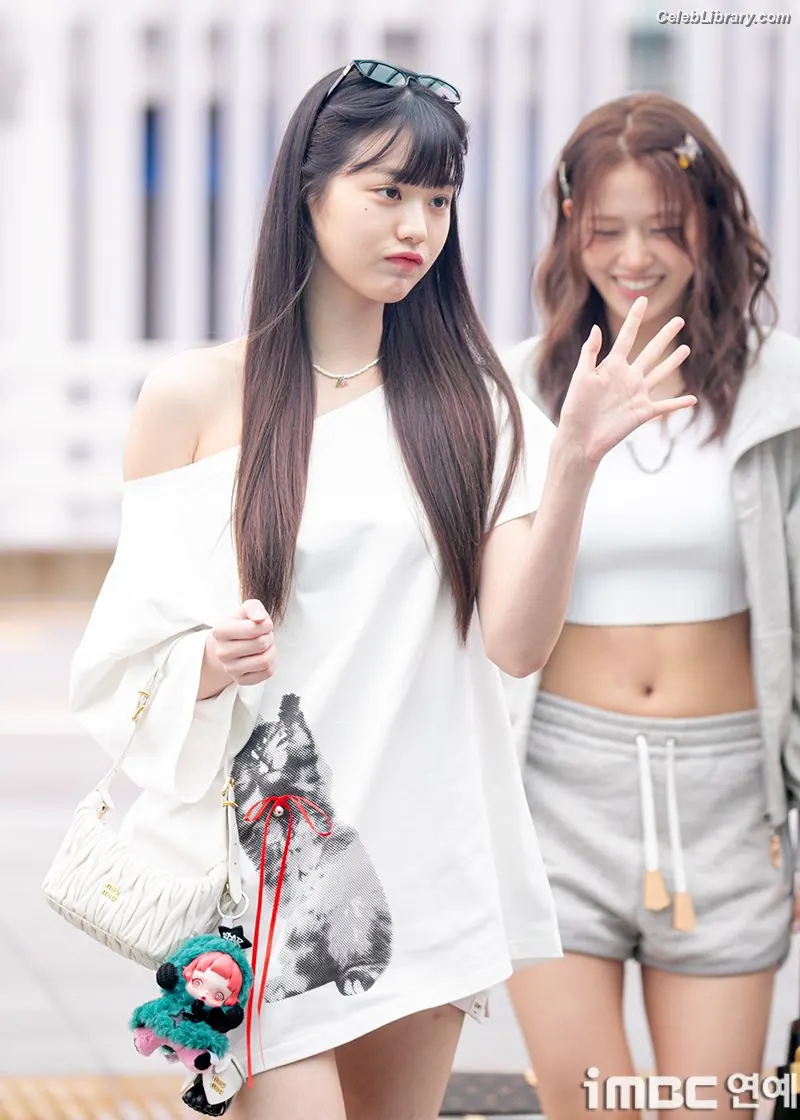 Jang Won-young  장원영 WONYOUNG photo 18 of 5845