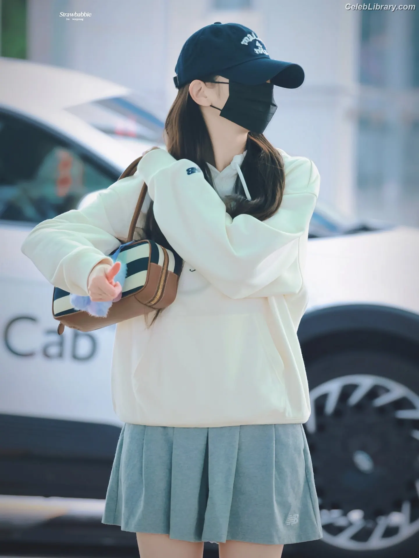Jang Won-young 장원영 WONYOUNG photo 1 of 5845