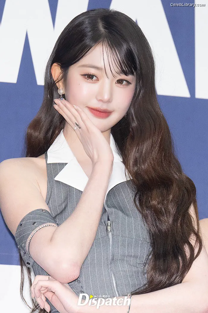 Jang Won-young 장원영 WONYOUNG photo 2 of 5845