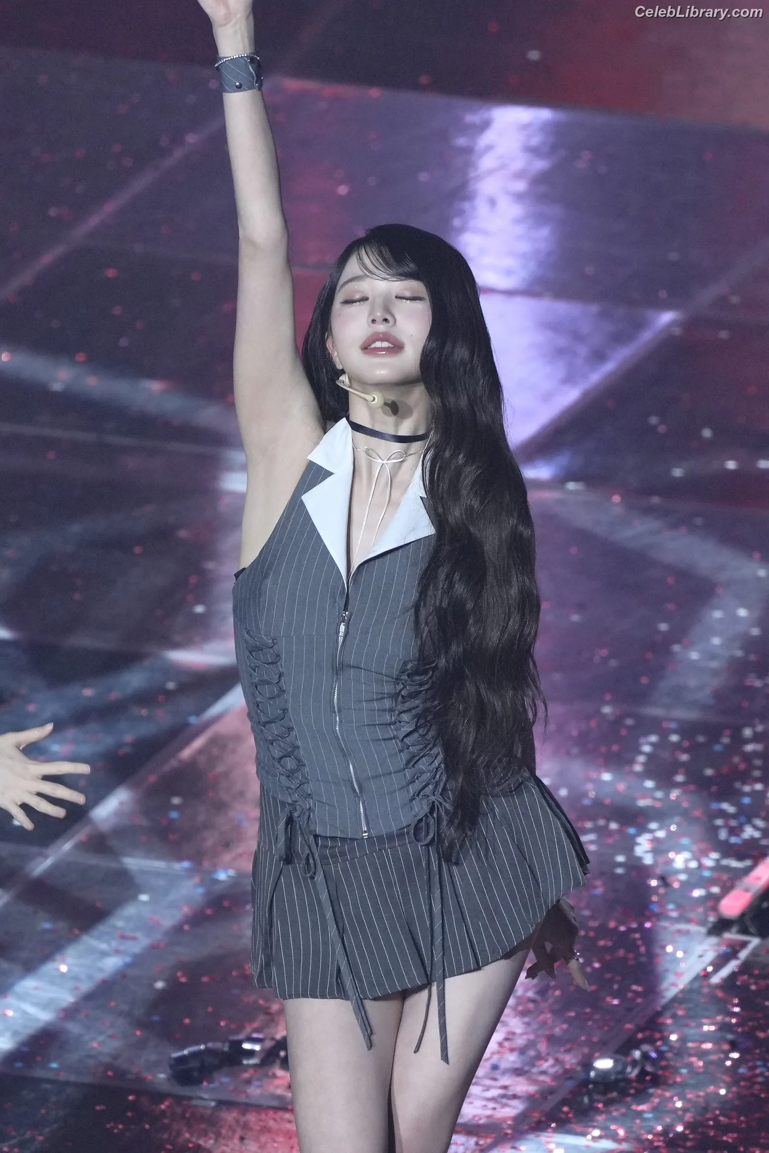 Jang Won-young  장원영 WONYOUNG photo 5 of 5845
