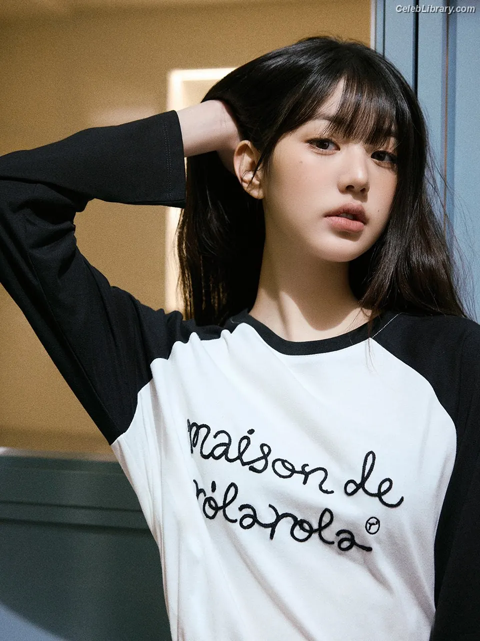 Jang Won-young  장원영 WONYOUNG photo 8 of 5845