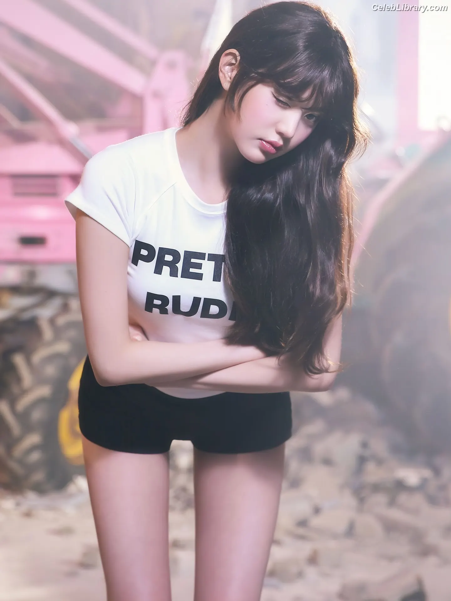 Jang Won-young 장원영 WONYOUNG photo 13 of 5845