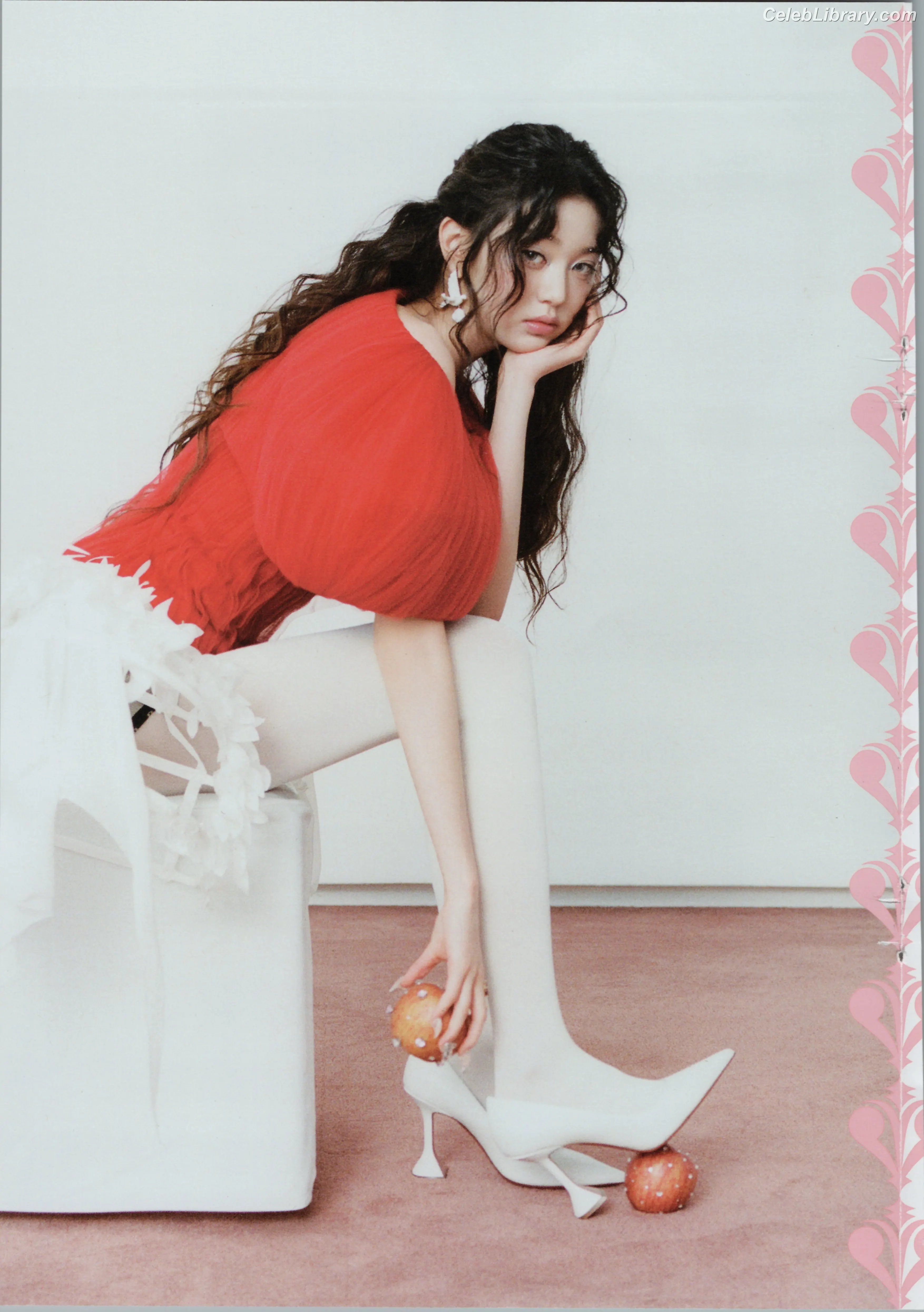 Jang Won-young 장원영 WONYOUNG photo 12 of 5845