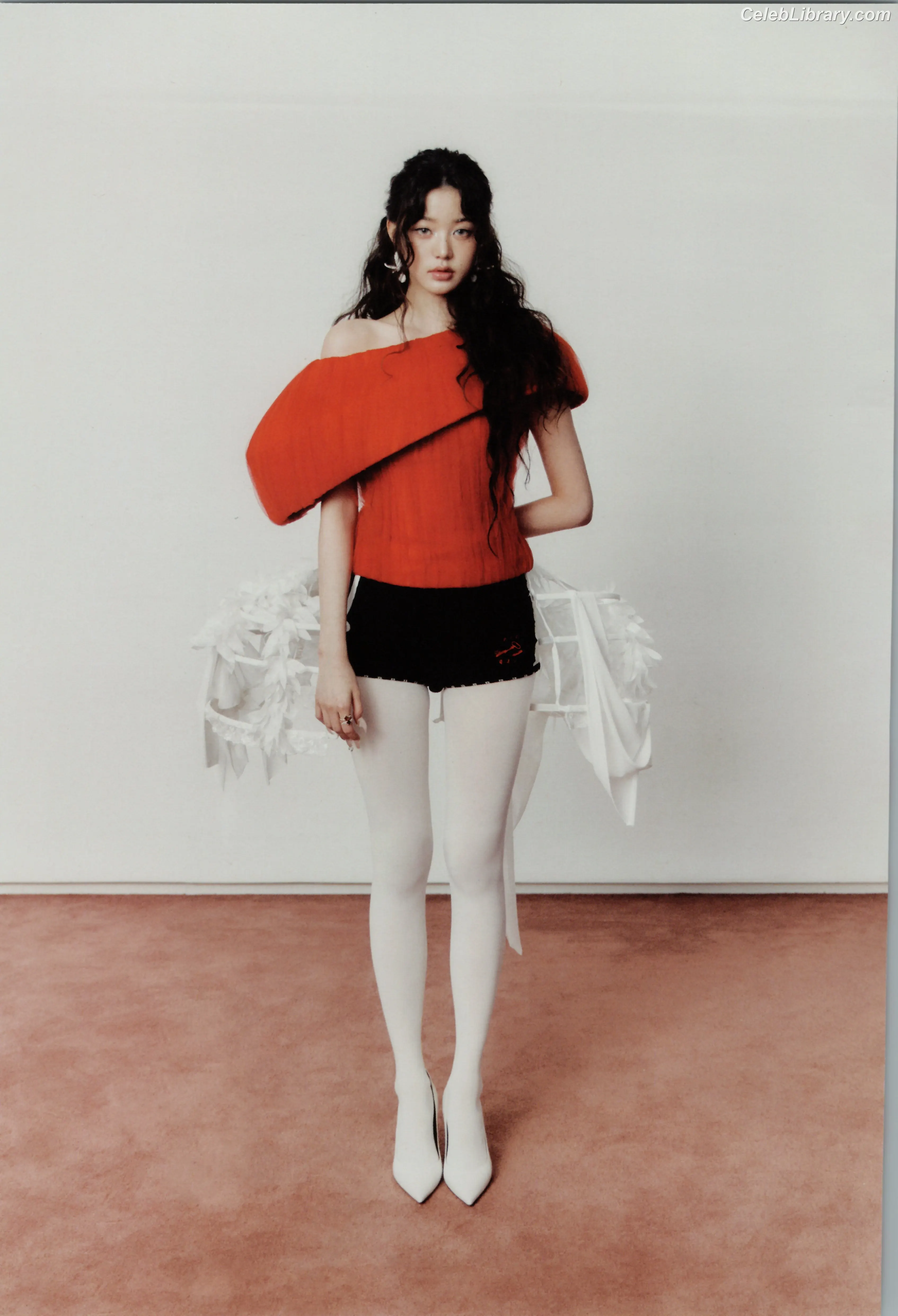 Jang Won-young 장원영 WONYOUNG photo 13 of 5845