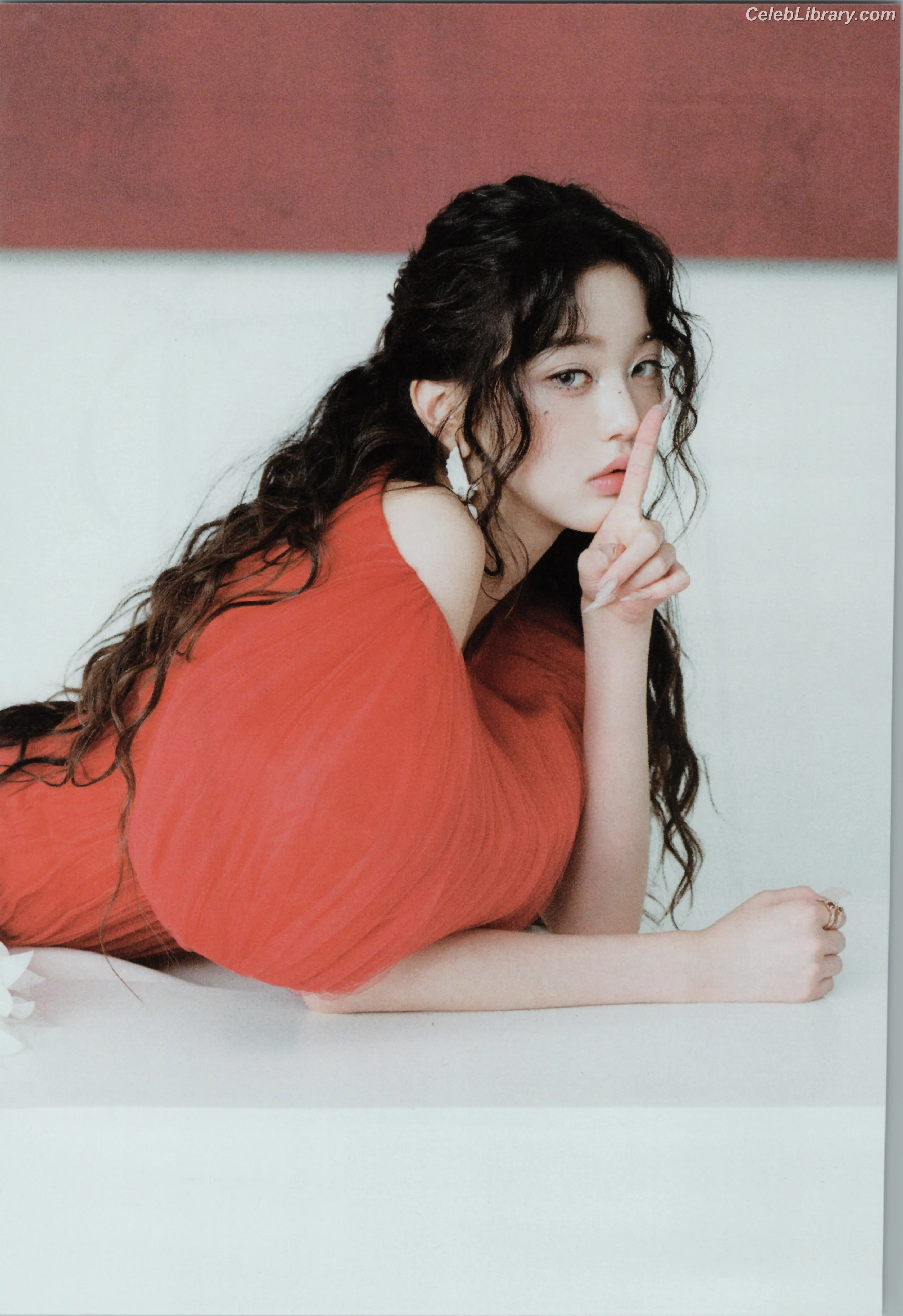 Jang Won-young 장원영 WONYOUNG photo 15 of 5845