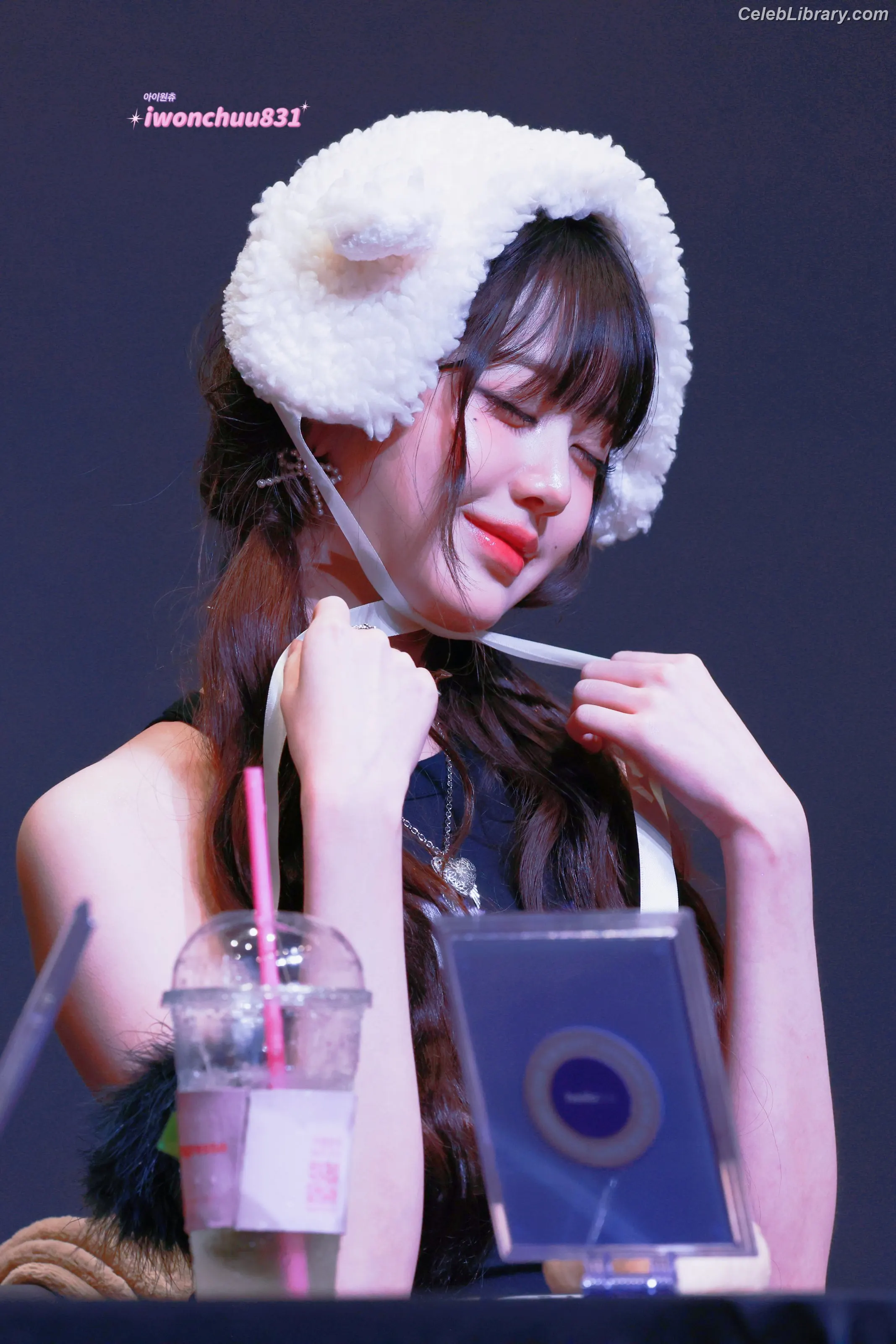 Jang Won-young  장원영 WONYOUNG photo 4 of 5845