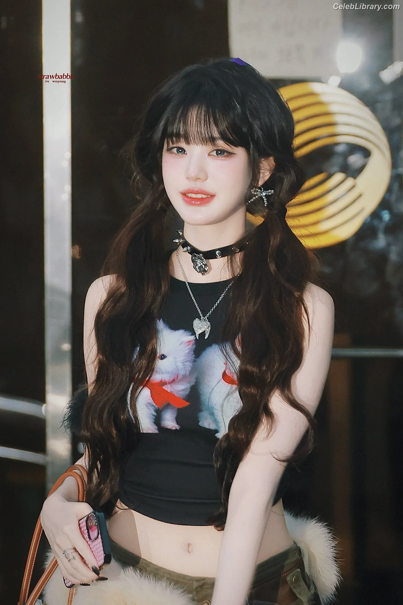 Jang Won-young  장원영 WONYOUNG photo 10 of 5845