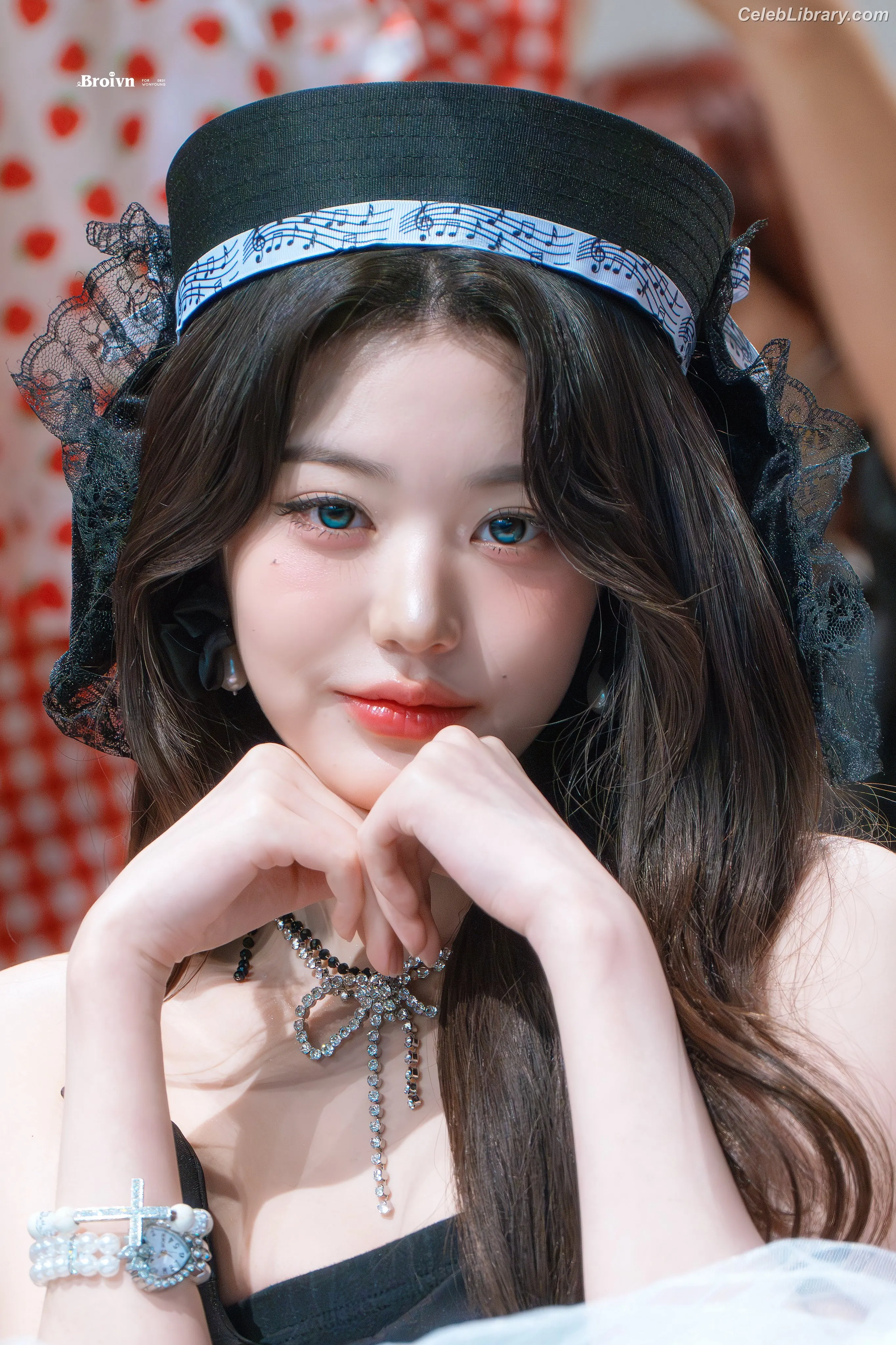 Jang Won-young  장원영 WONYOUNG photo 13 of 5845