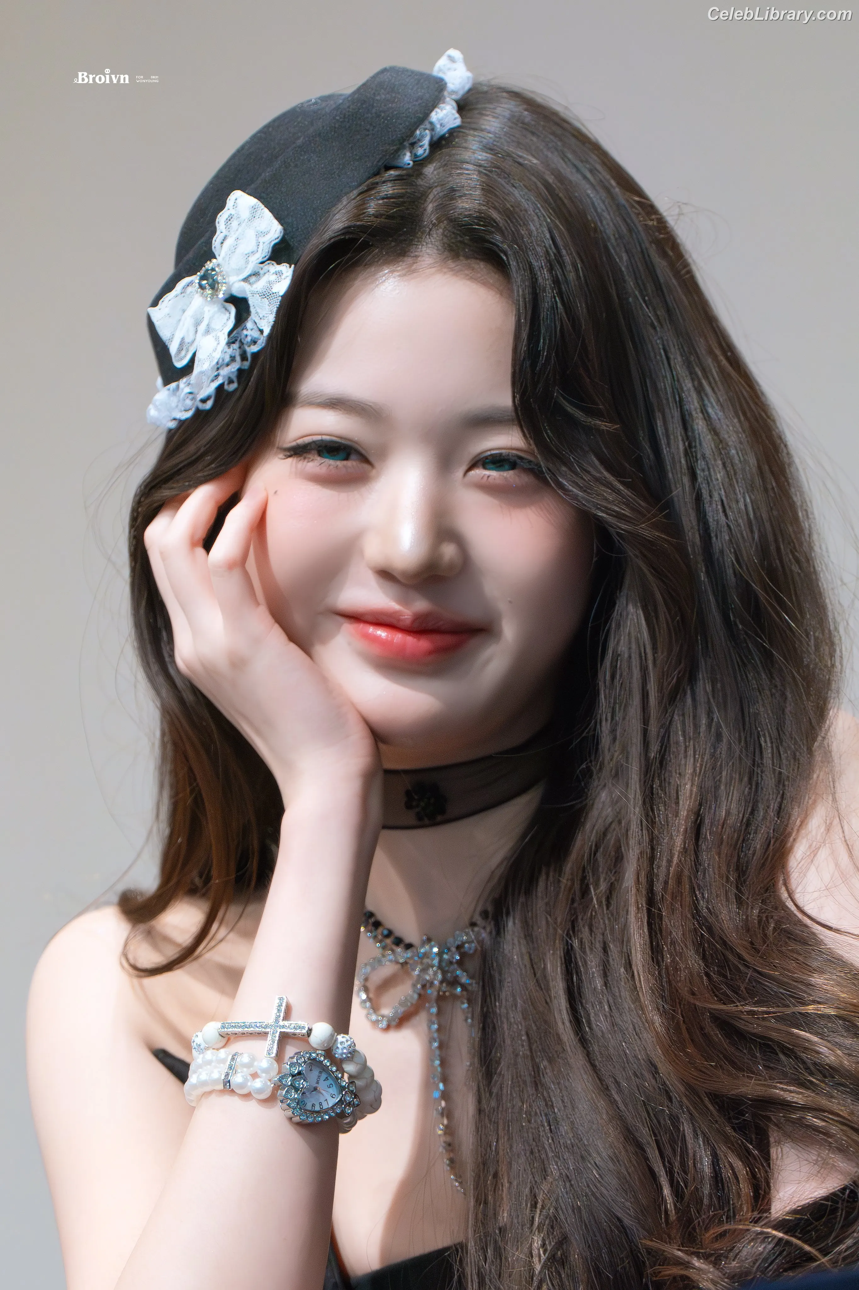 Jang Won-young  장원영 WONYOUNG photo 16 of 5845