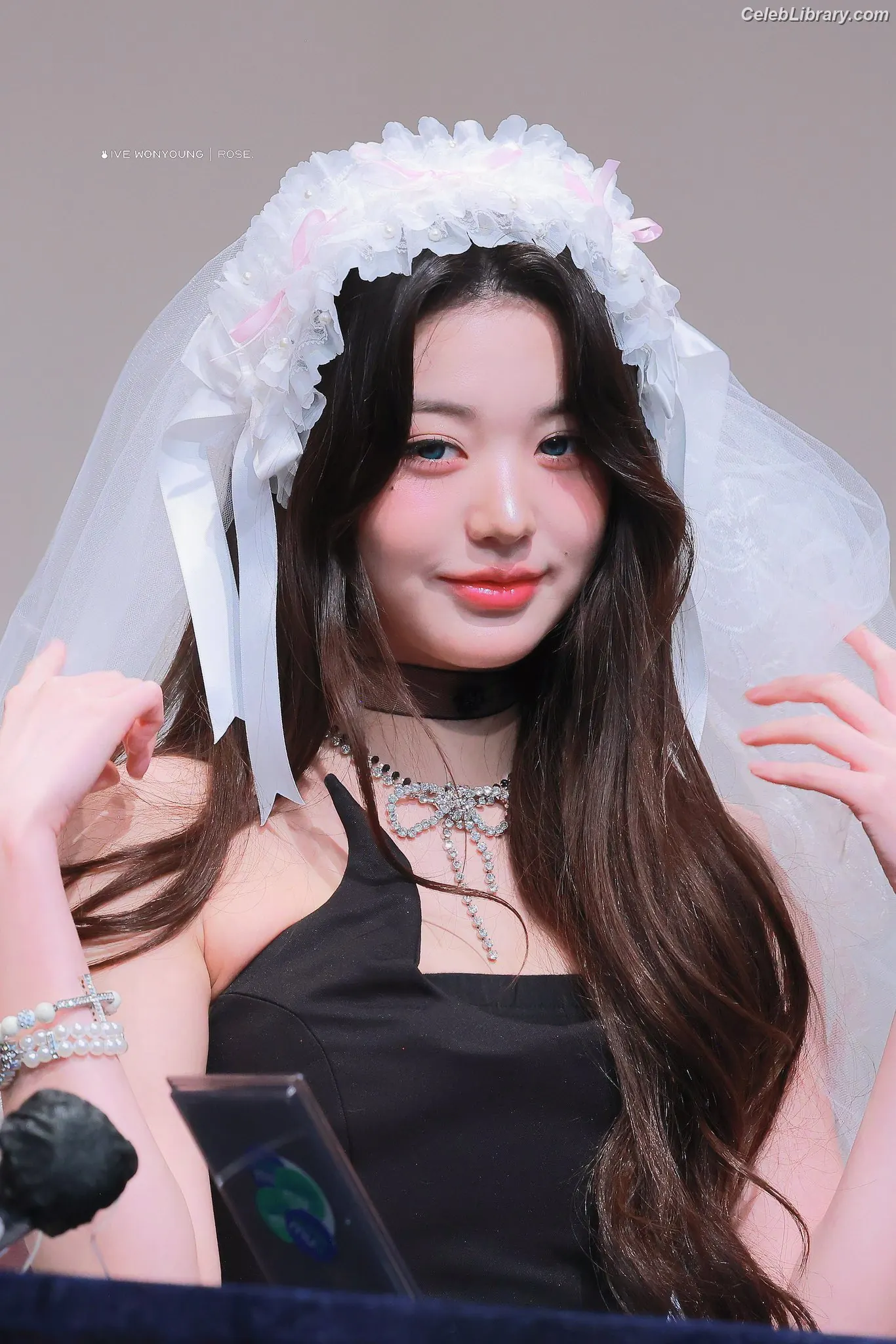 Jang Won-young  장원영 WONYOUNG photo 22 of 5845
