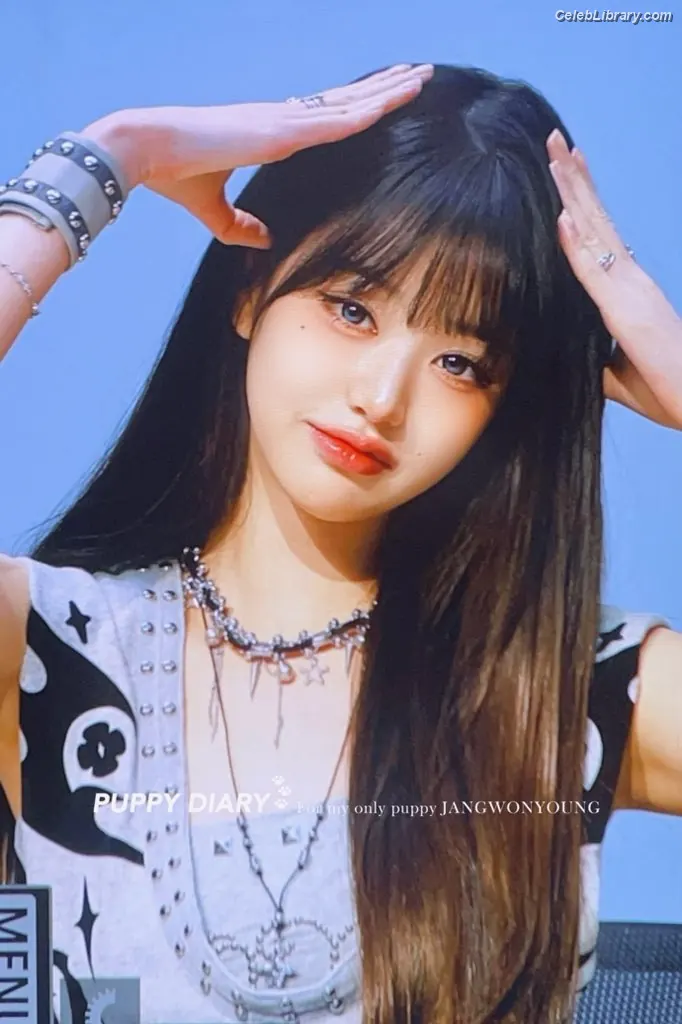 Jang Won-young  장원영 WONYOUNG photo 6 of 5845