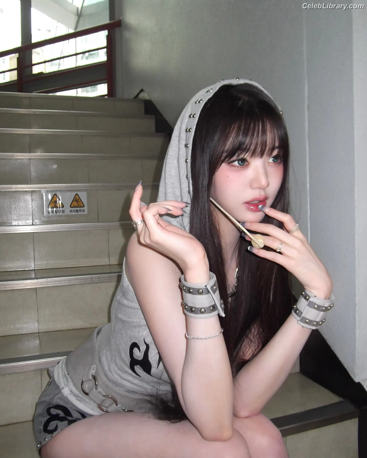 Jang Won-young  장원영 WONYOUNG photo 17 of 5845